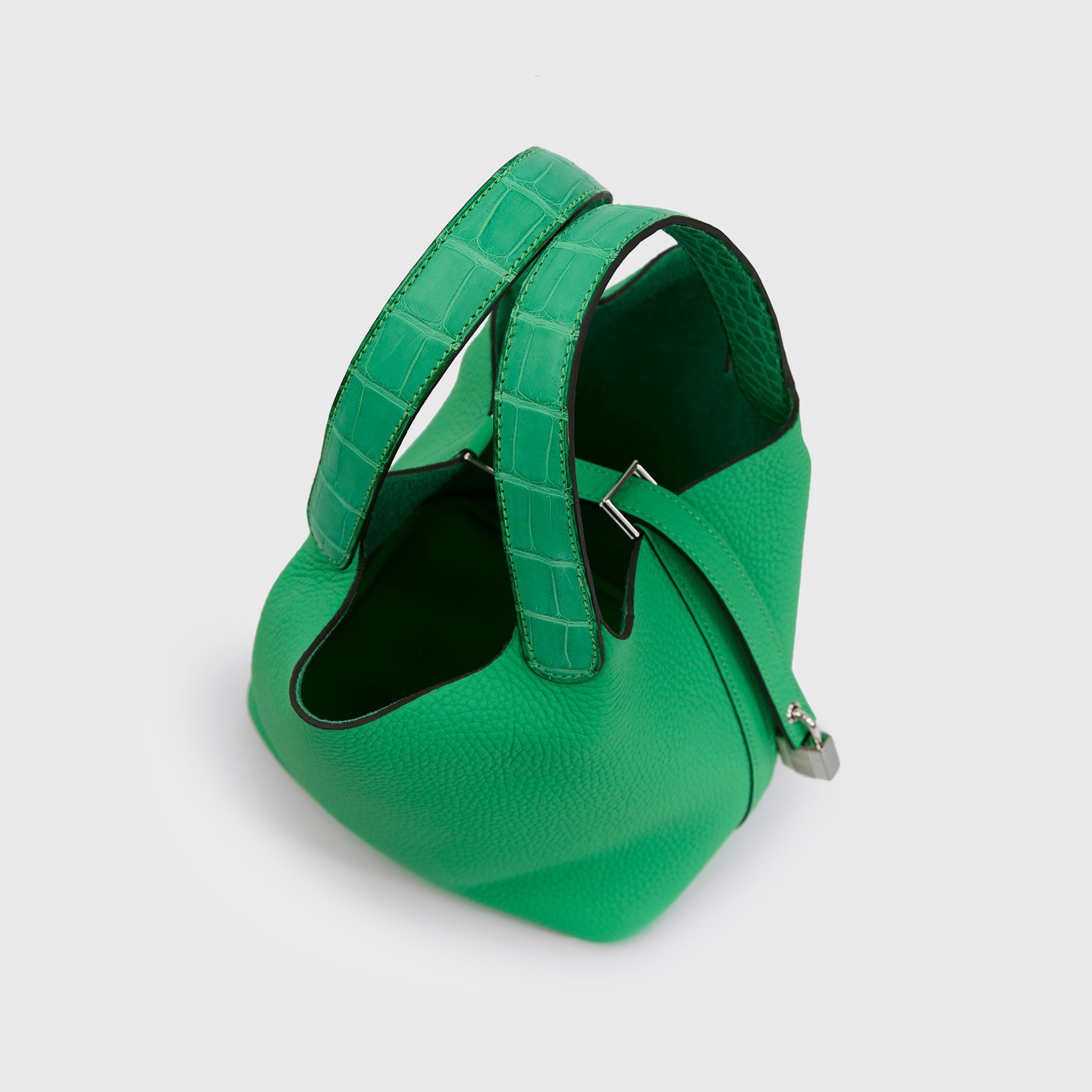 Hermès s Picotin Touch 18 Croc Vert ComicPalladium Hardware