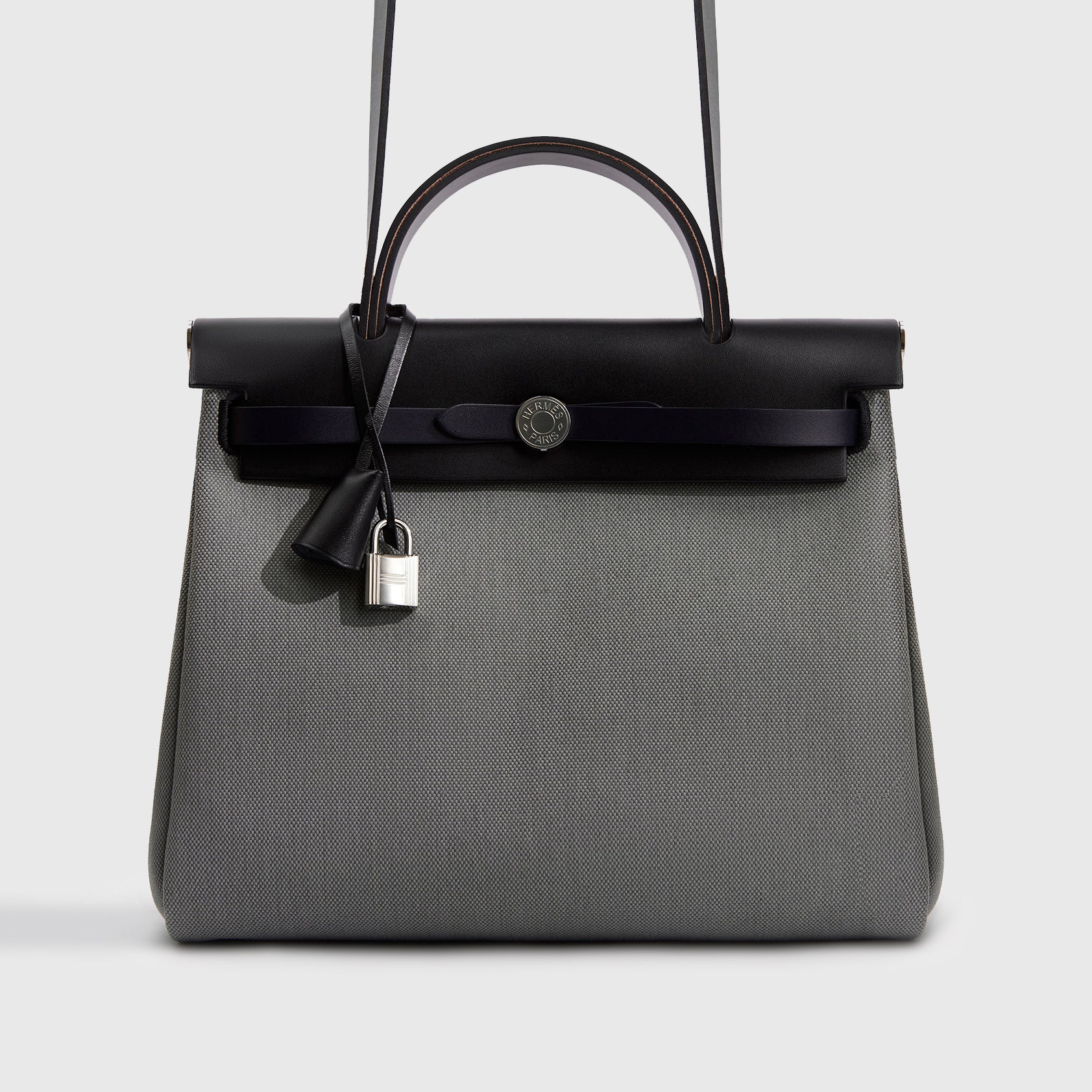 Hermès Herbag 31 Toila, Vache Hunter Gris Fumee/Ebene/Black/Blue Indigo Retourne