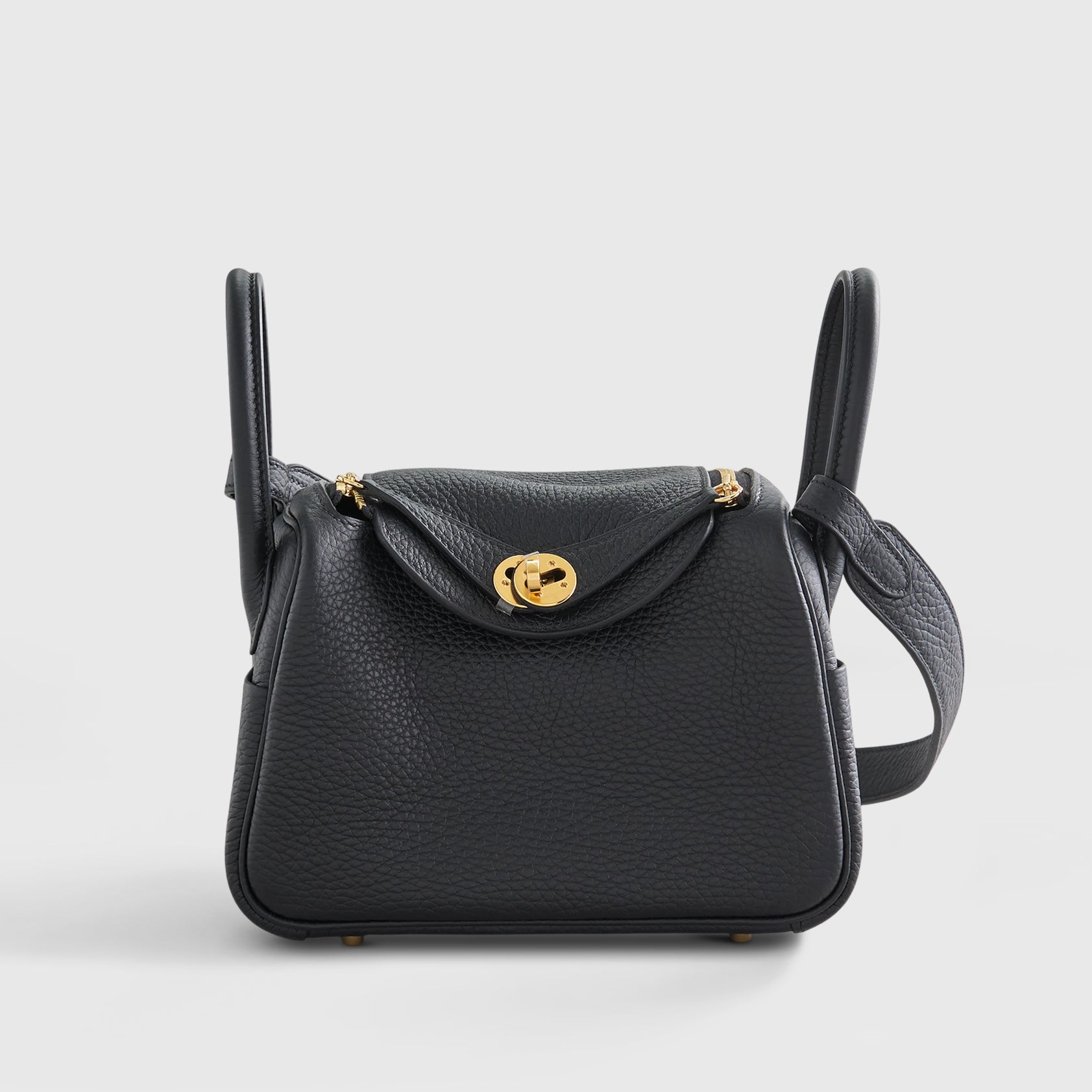 Hermès Lindy 20 Clemence Black Gold Hardware - eliteUSA