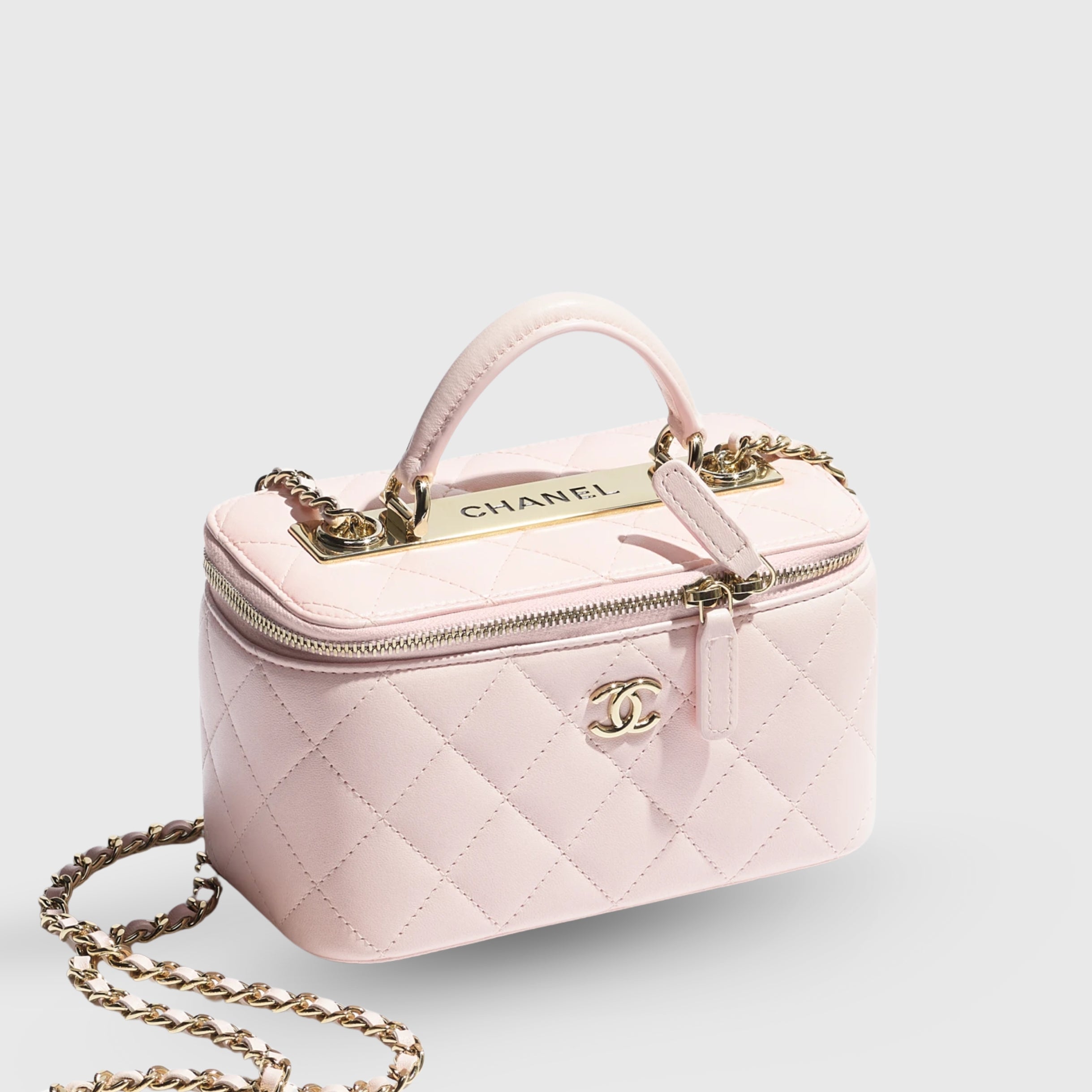 Chanel Vanity Case Long Caviar Light Pink Gold Hardware Quilted w/ Chain