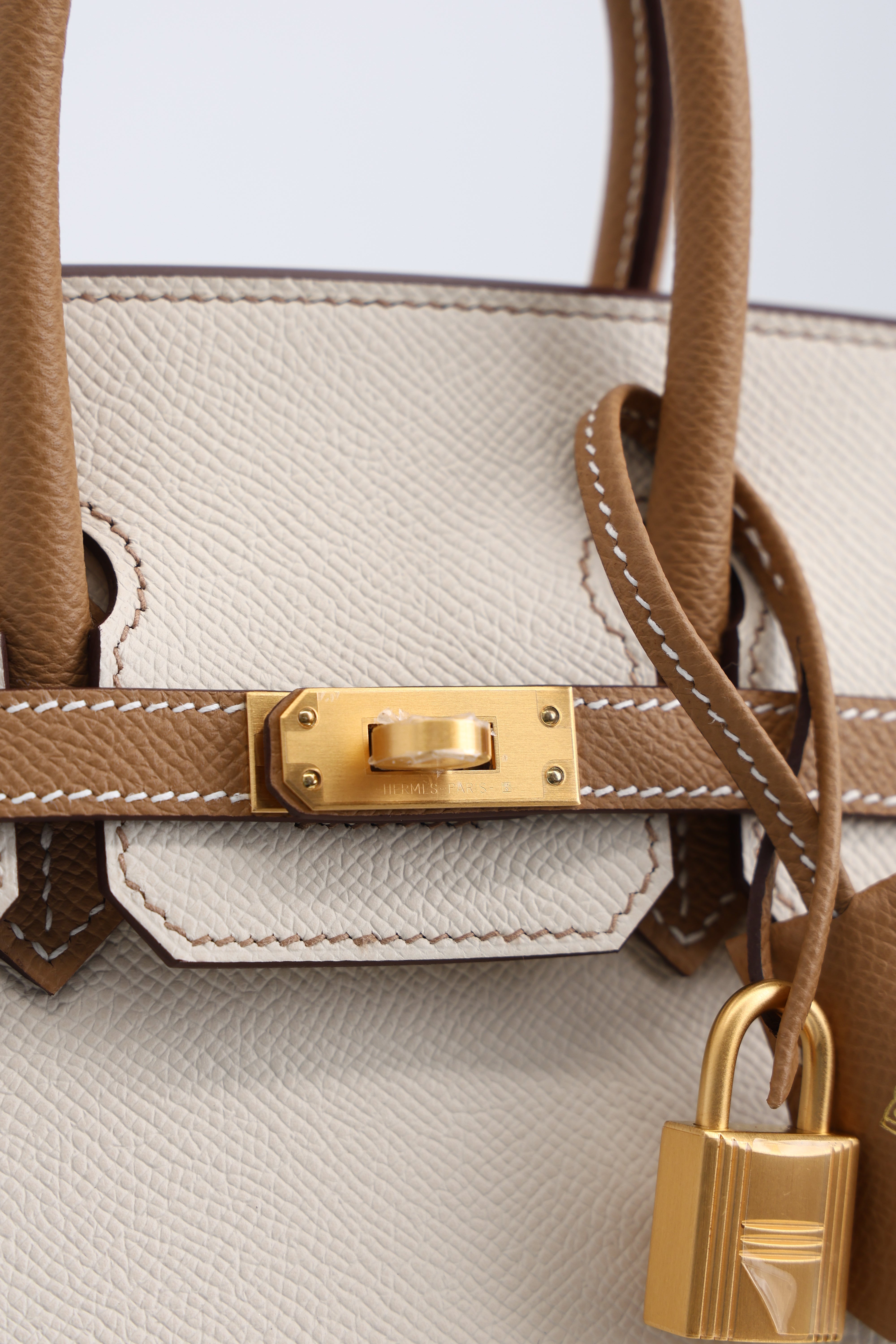 ***Hermès Birkin 25 Epsom Craie/Biscuit Brushed Gold Hardware HSS