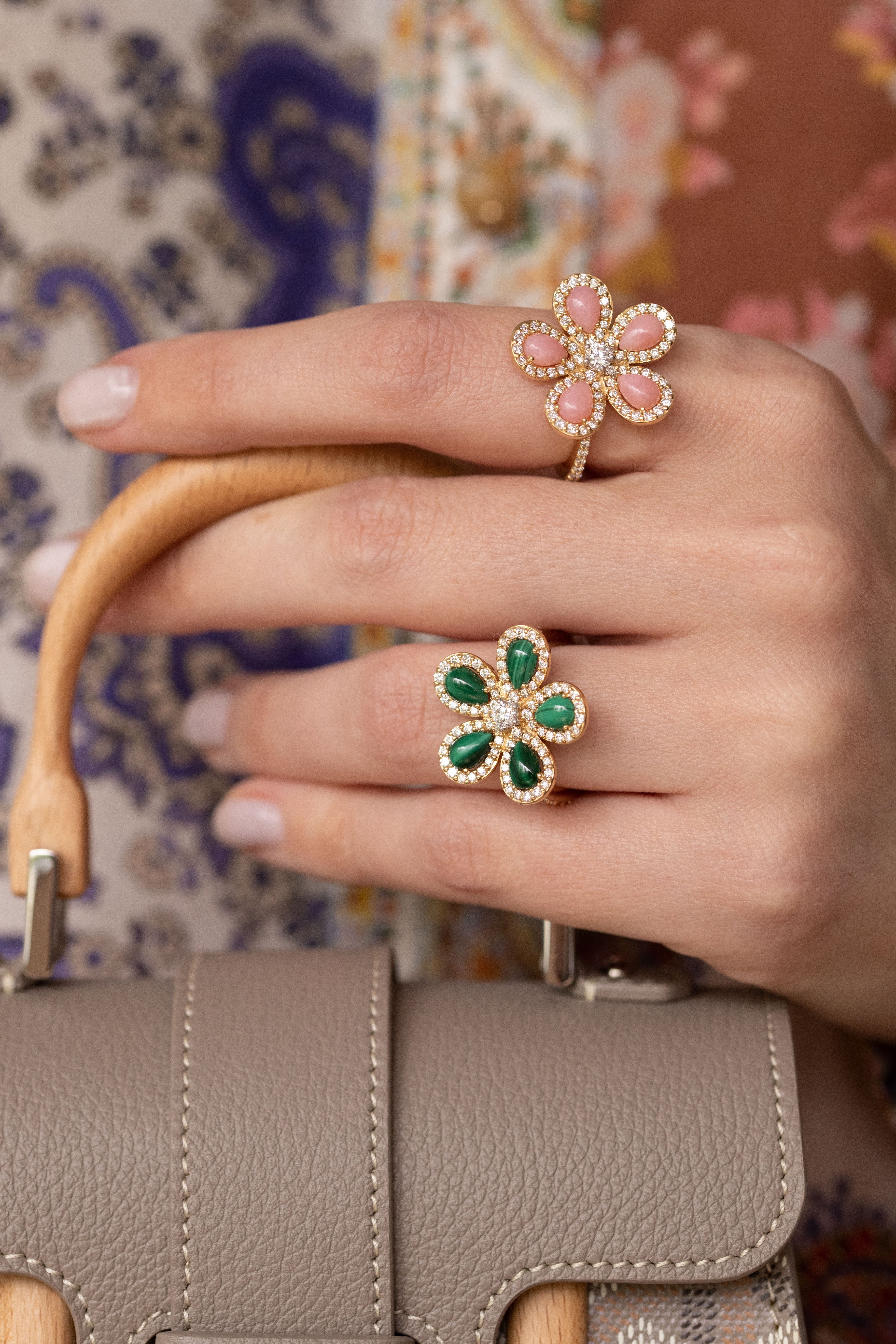 EliteUSA luxury jewelry, featuring stunning designs and premium craftsmanship for a refined personal shopping experience.
