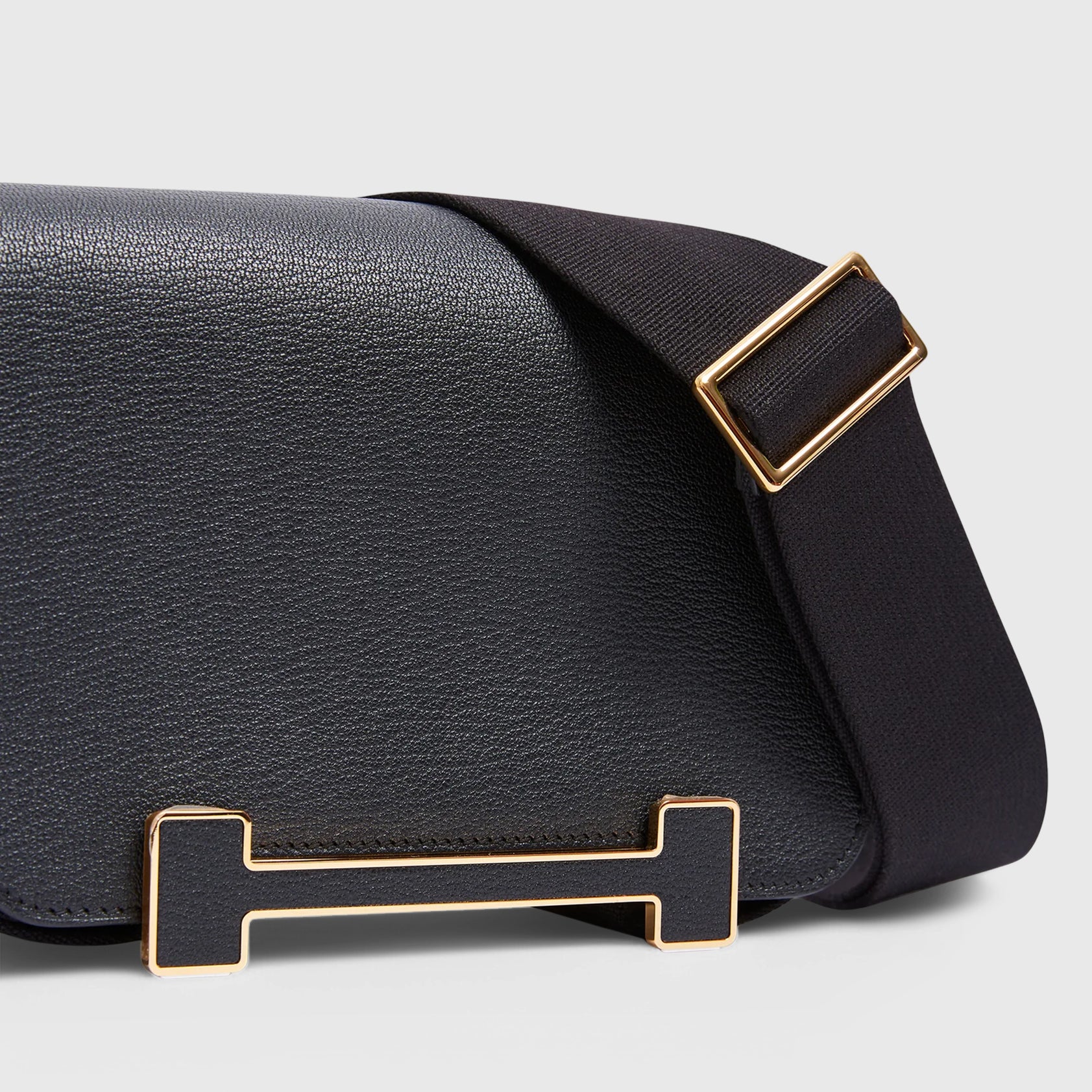 Hermès Geta Bag Chevre Black Gold Hardware