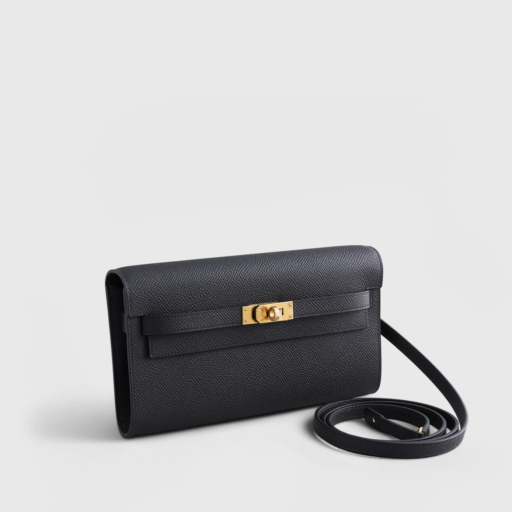 Hermès Kelly To Go Epsom Black Gold Hardware - eliteUSA