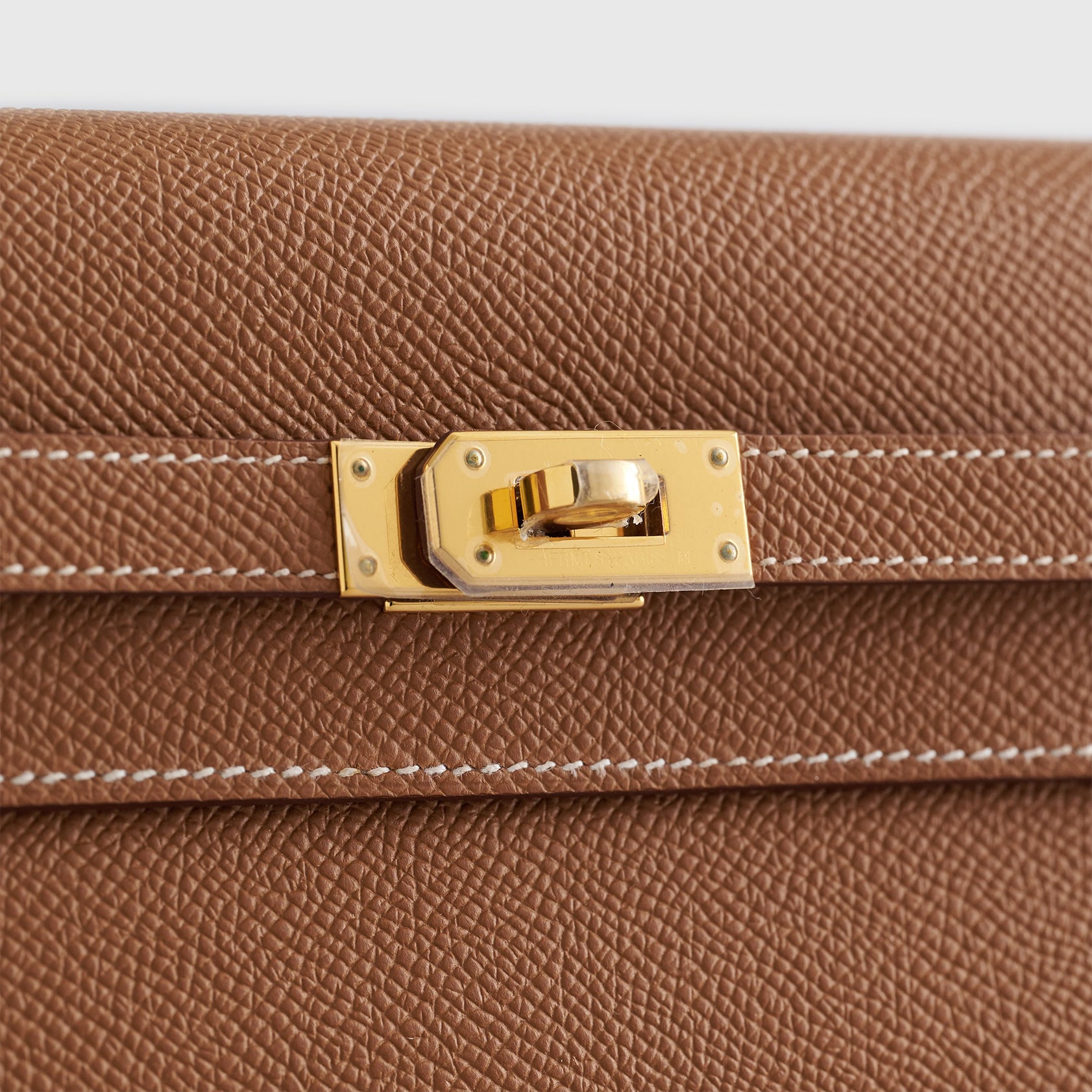 Hermès Kelly To Go Epsom Gold Gold Hardware - eliteUSA