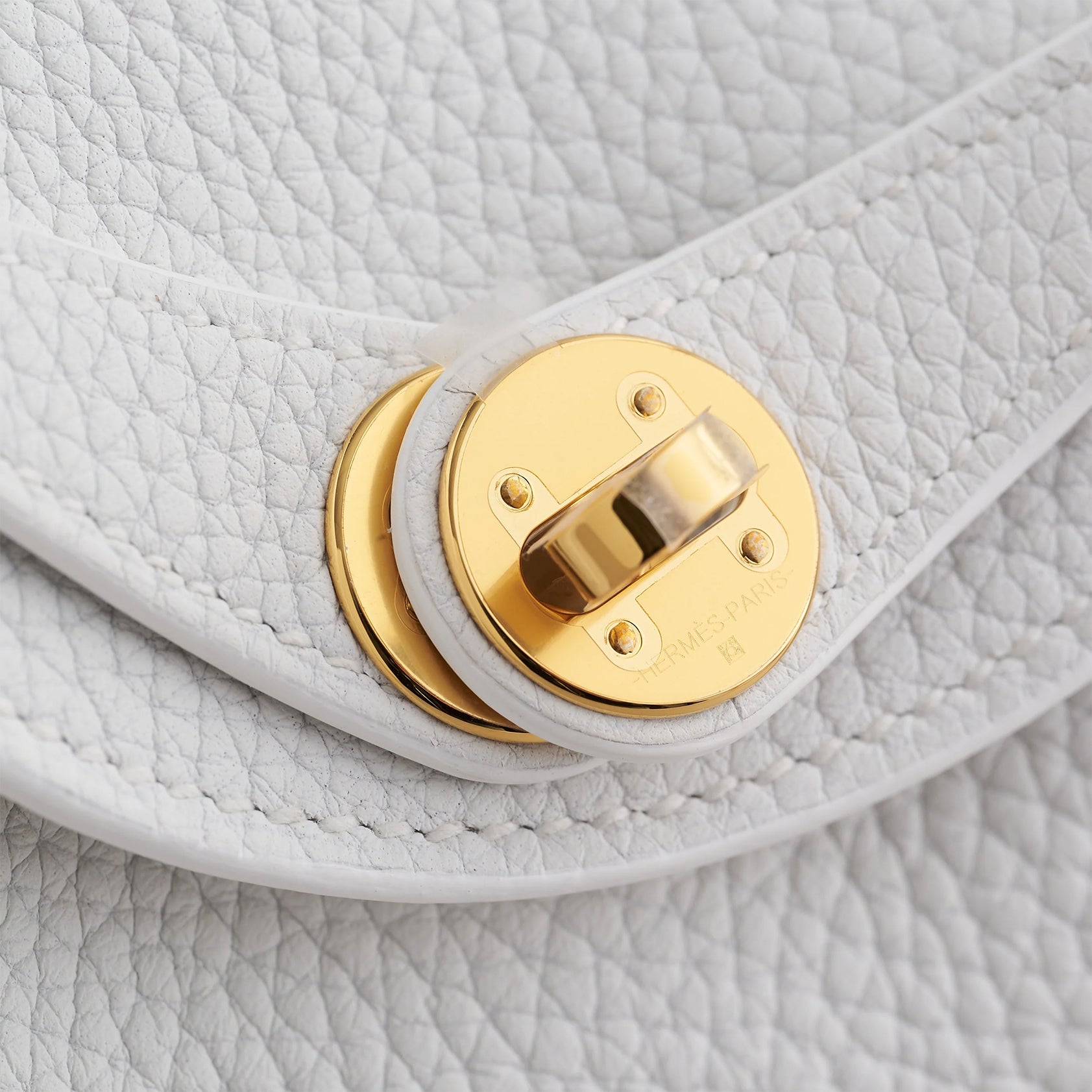 Hermès Lindy 20 Calfskin New White Gold Hardware - eliteUSA