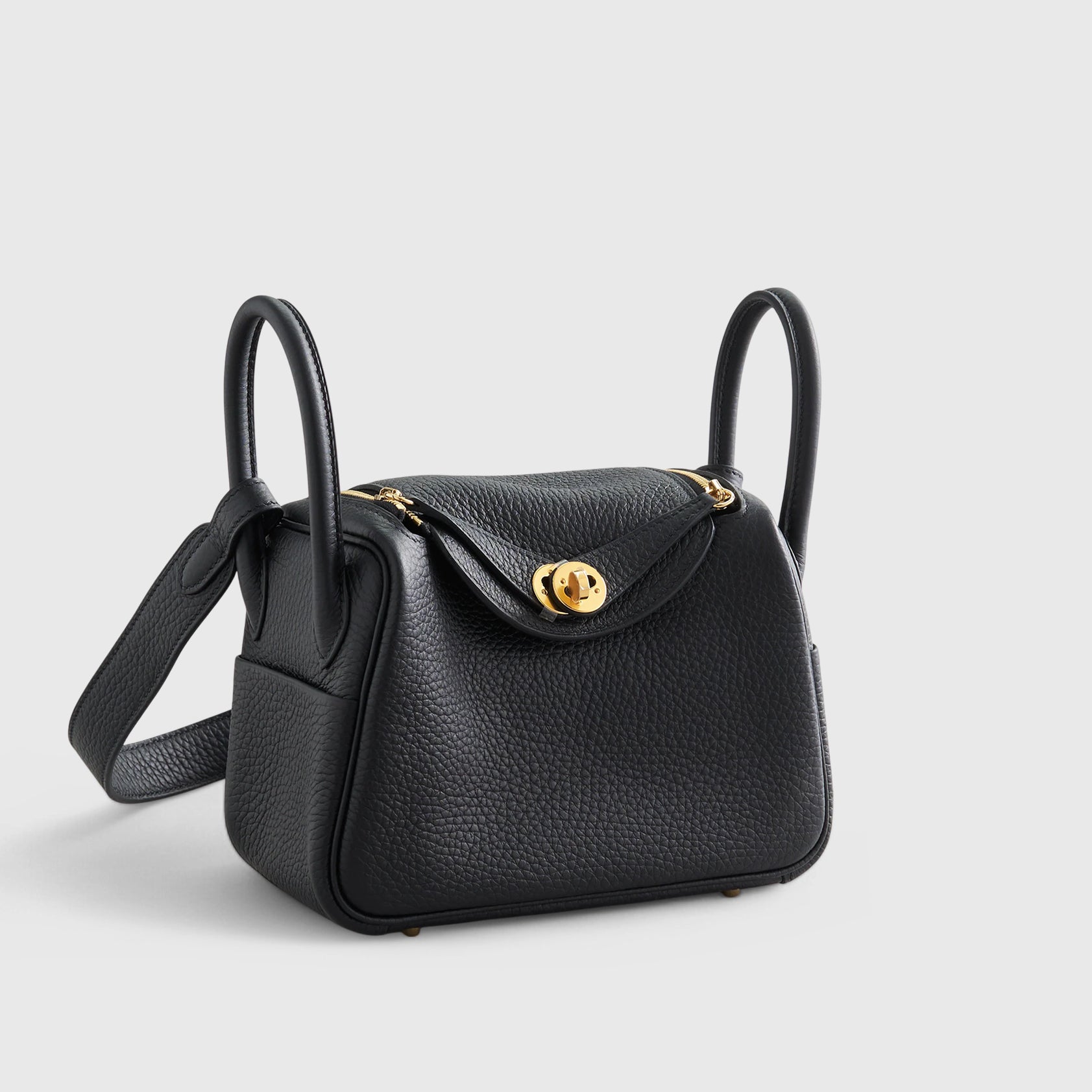 Hermès Lindy 20 Clemence Black Gold Hardware - eliteUSA
