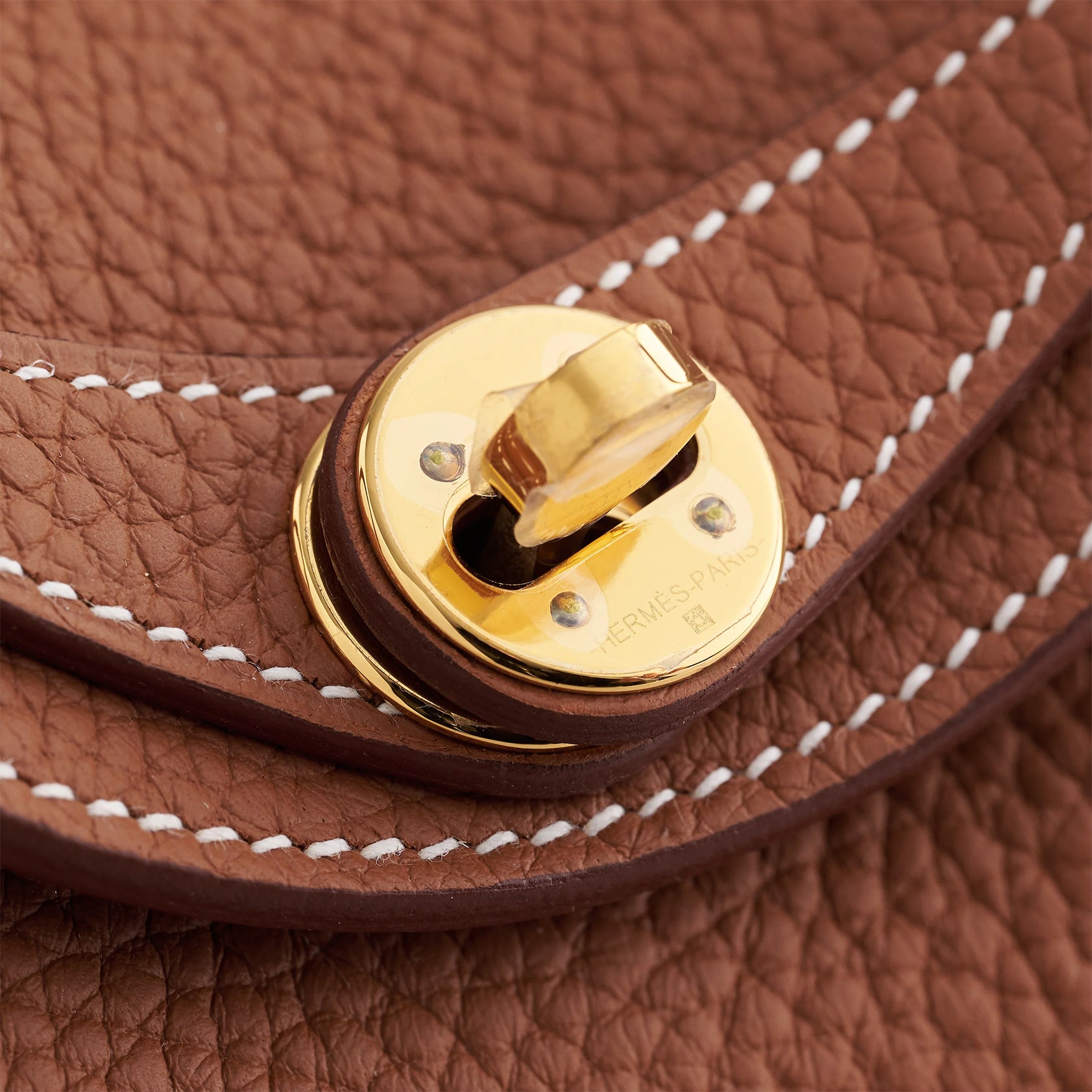 Hermès Lindy 20 Clemence Gold Gold Hardware - eliteUSA