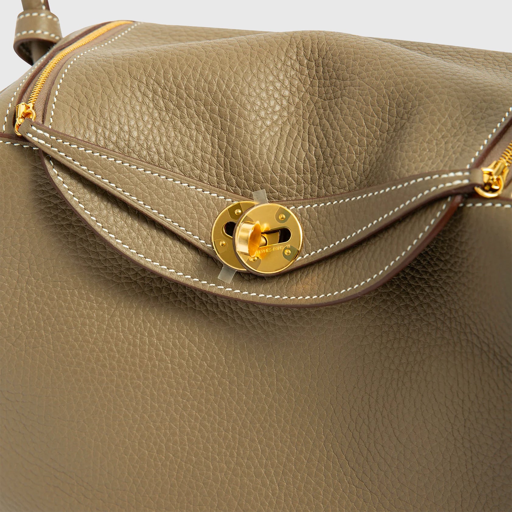 Hermès Lindy 26 Clemence Etoupe Gold Hardware