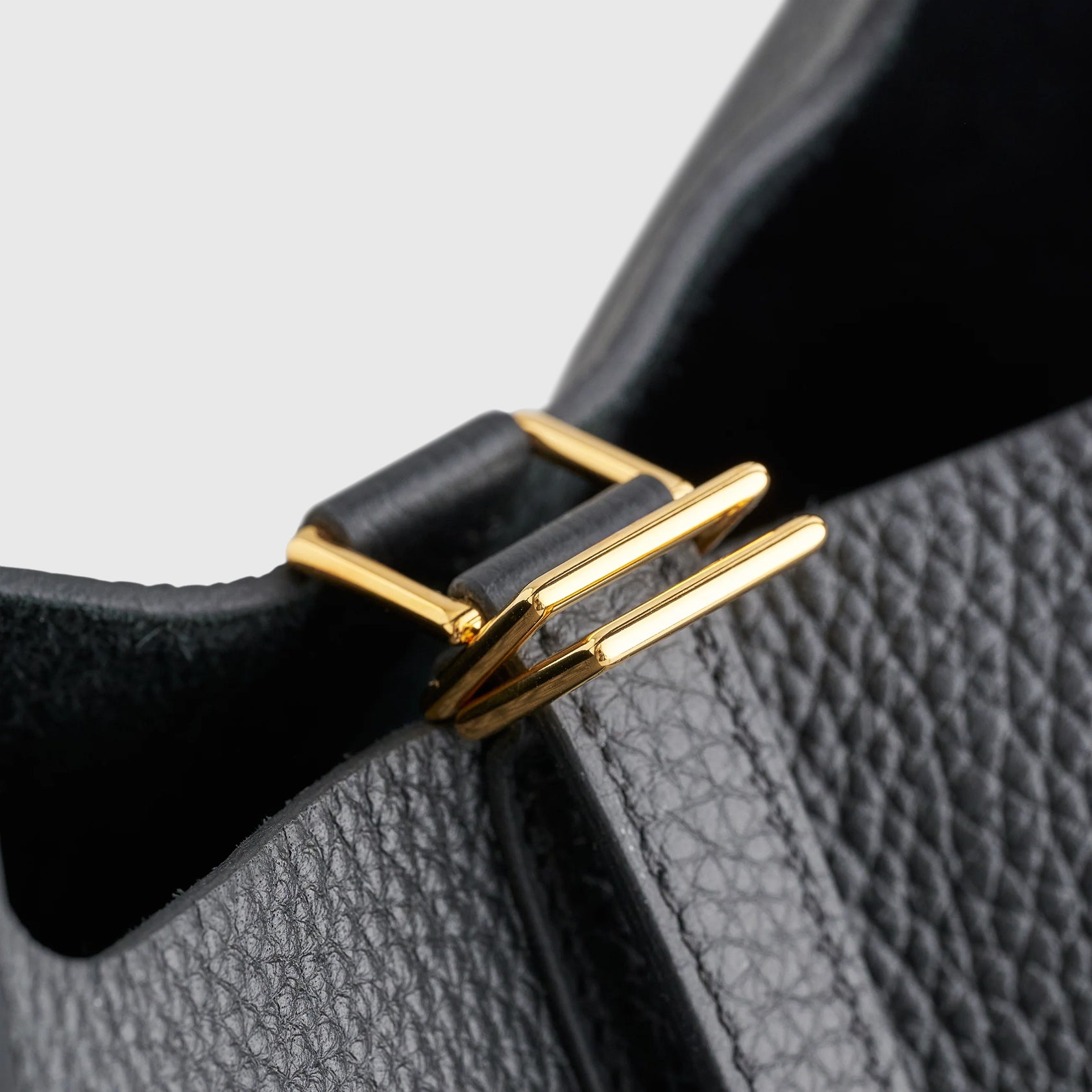 Hermès Picotin 18 Clemence Black Gold Hardware - eliteUSA