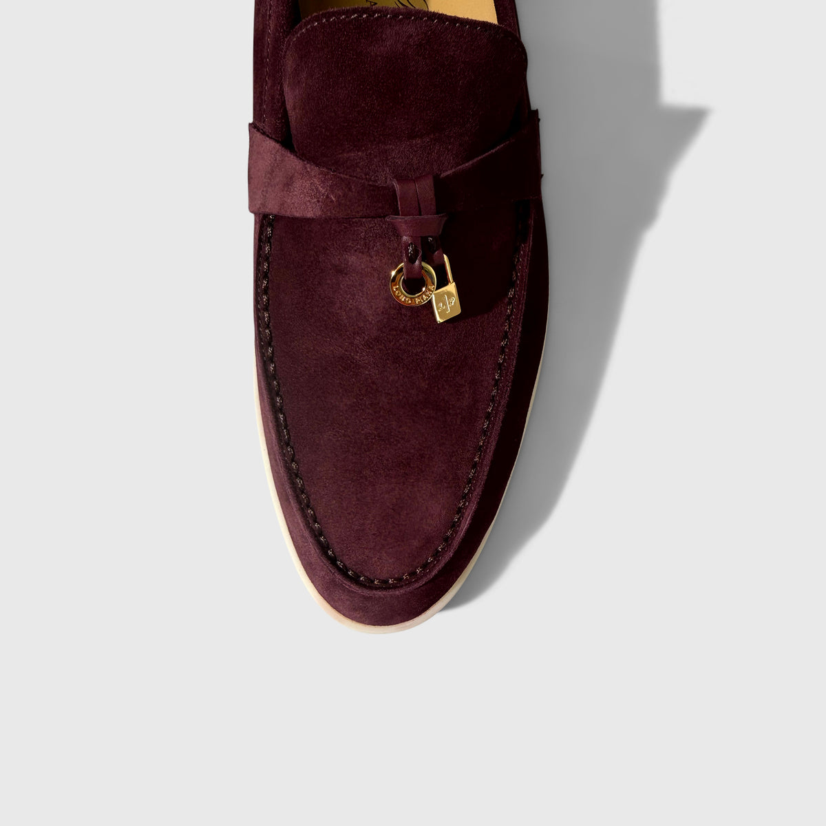 Loro Piana Summer Walk Charms Dark Roast