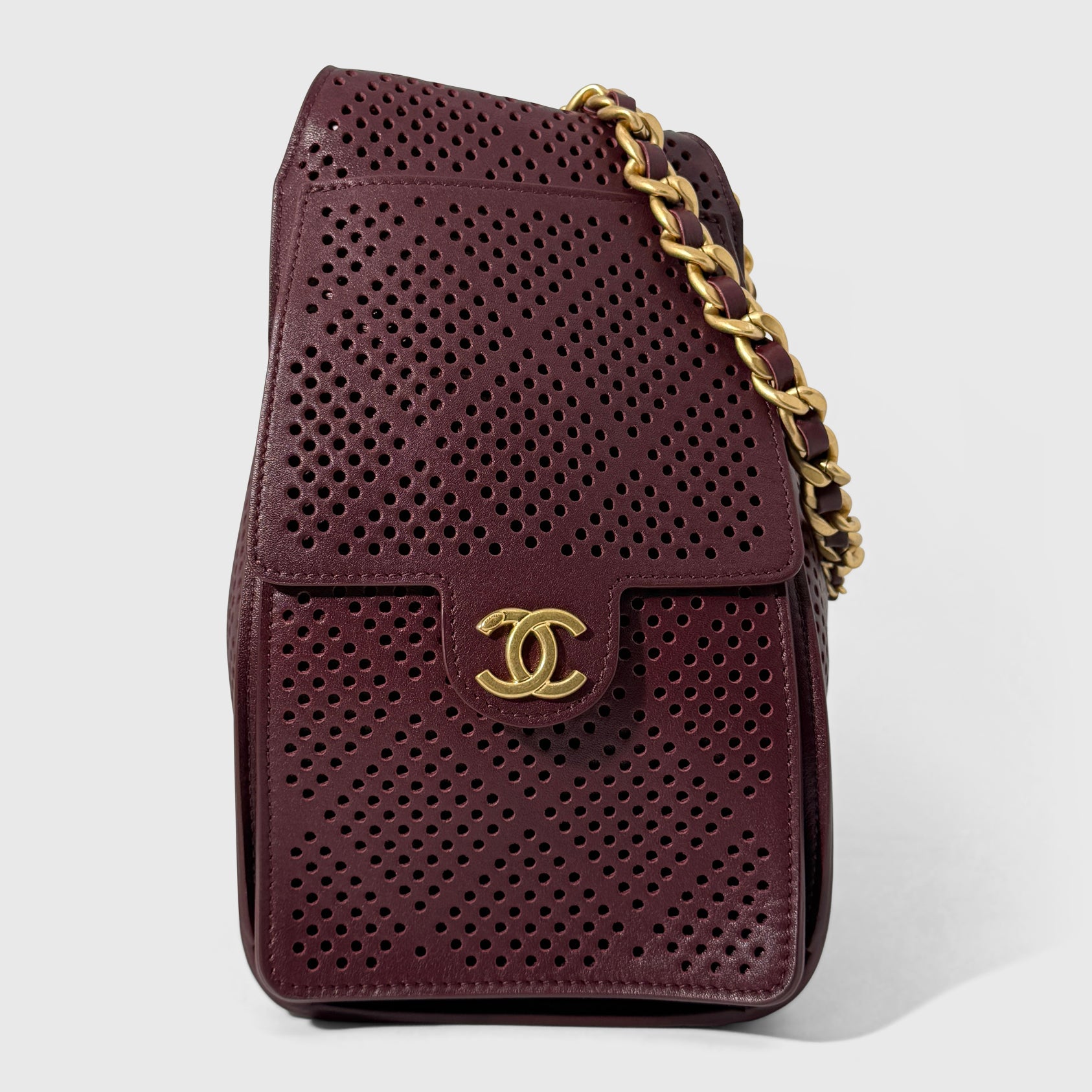Chanel 25 Small Hobo