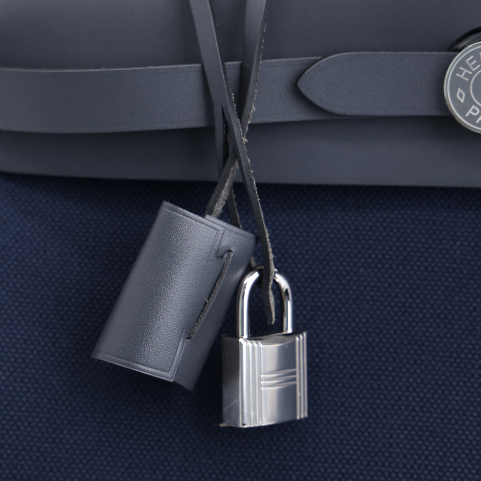 Hermès Herbag 31 Toile Blue Marine/Ardoise Palladium Hardware Retourne