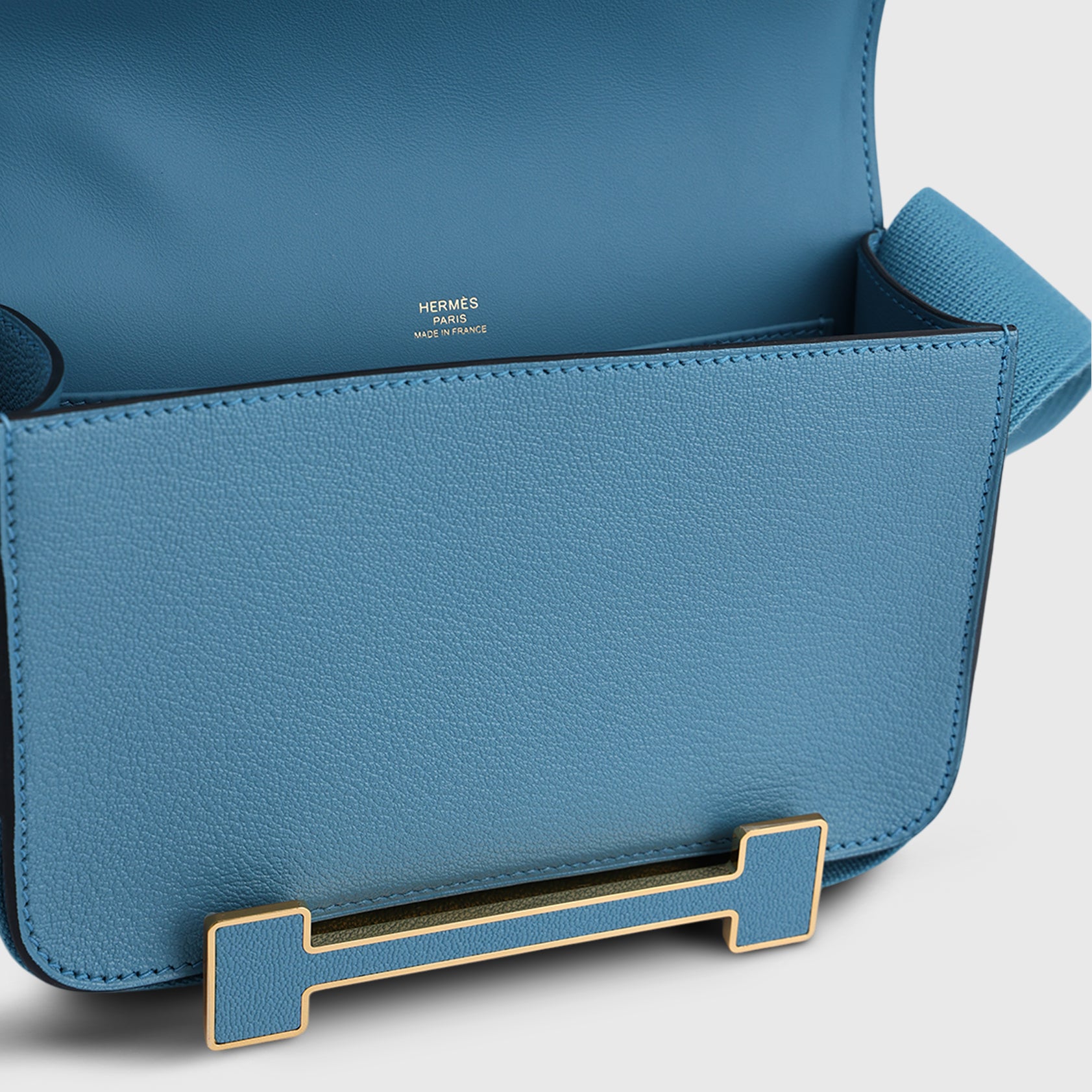 Hermès Geta Bag Chevre Blue Jean Gold Hardware