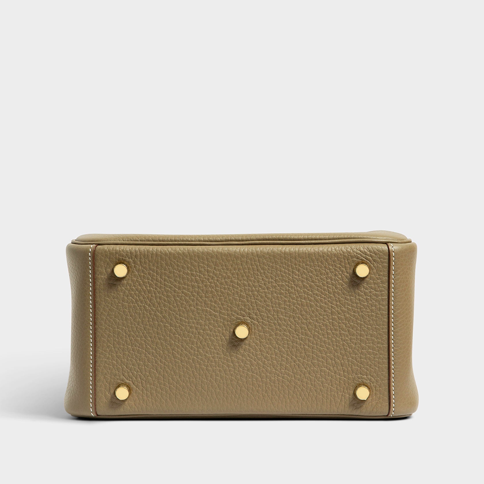 Hermès Lindy 26 Clemence Etoupe Gold Hardware