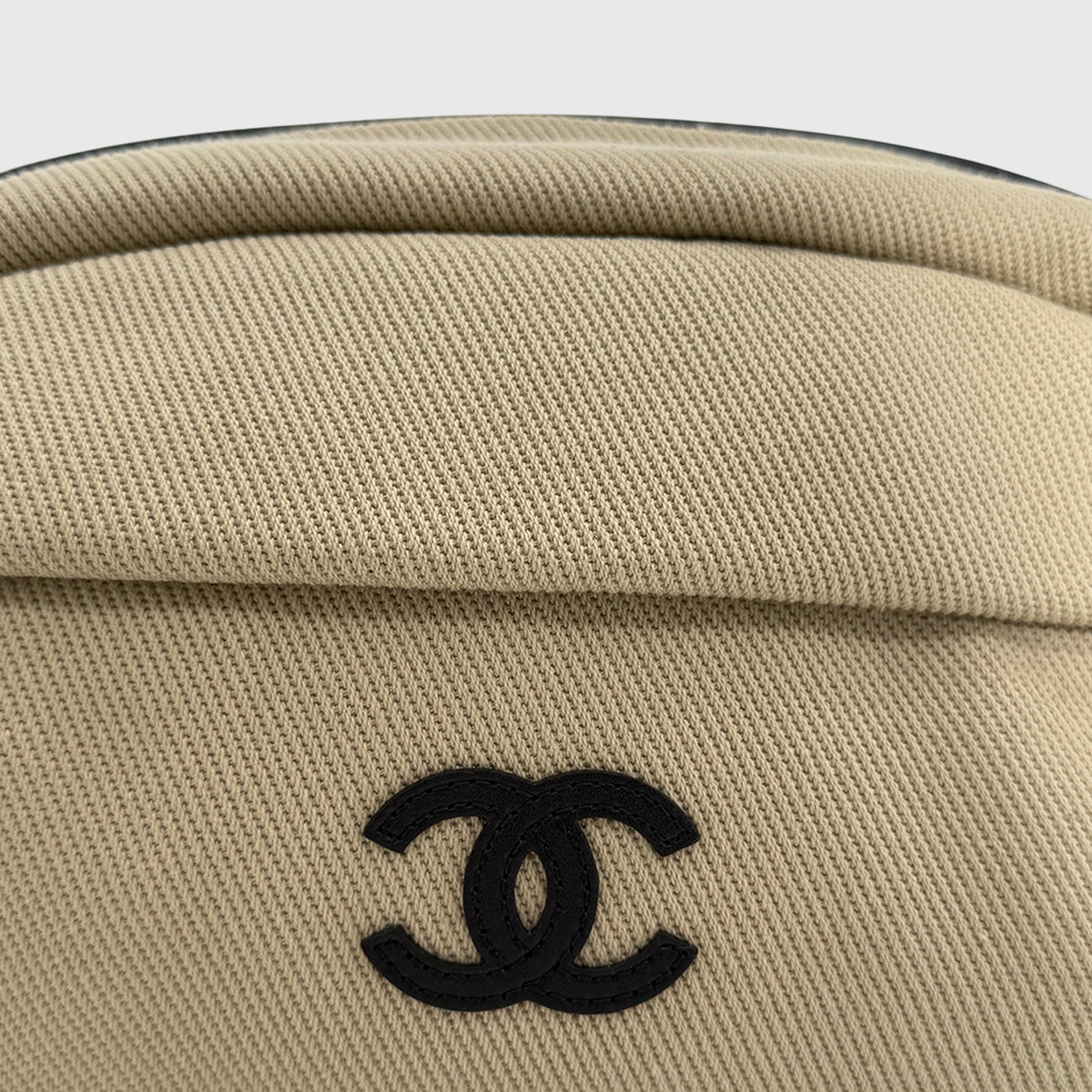 Chanel Oval Pouch with Zipper Beige/Black
