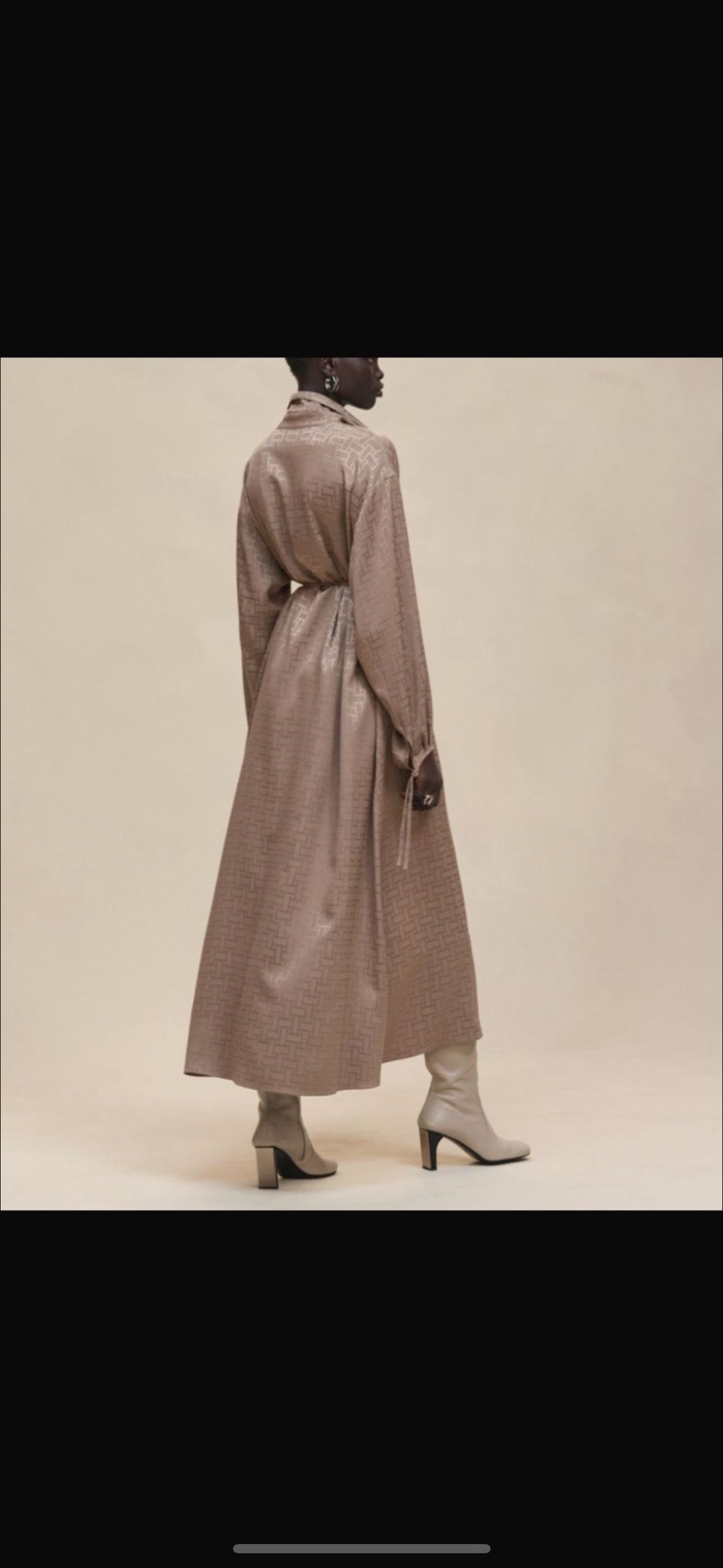 Hermes Silk Gris etoupe