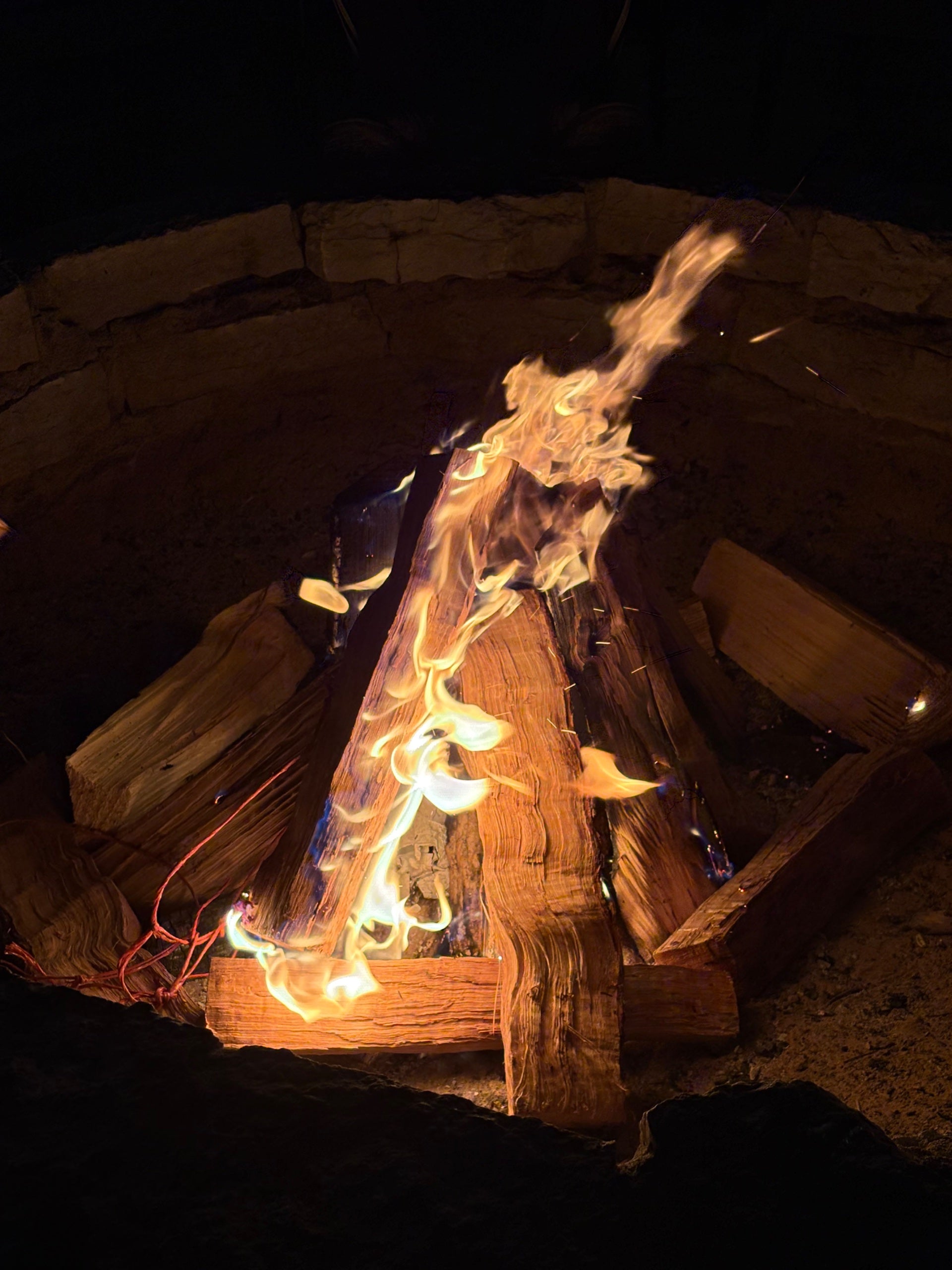 Fire wood Oak , Brown