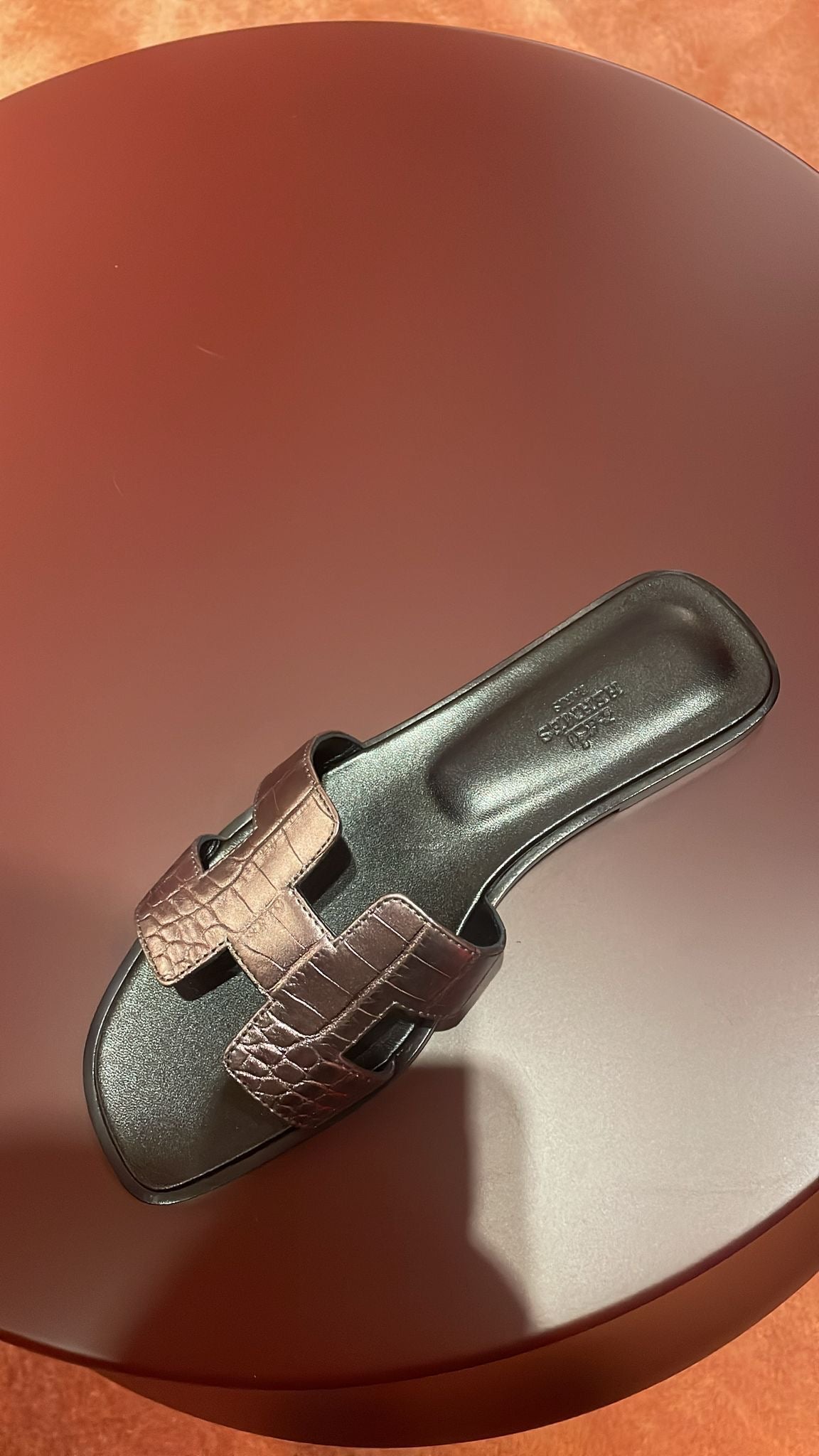 Hermes Oran croc 42 Bronze