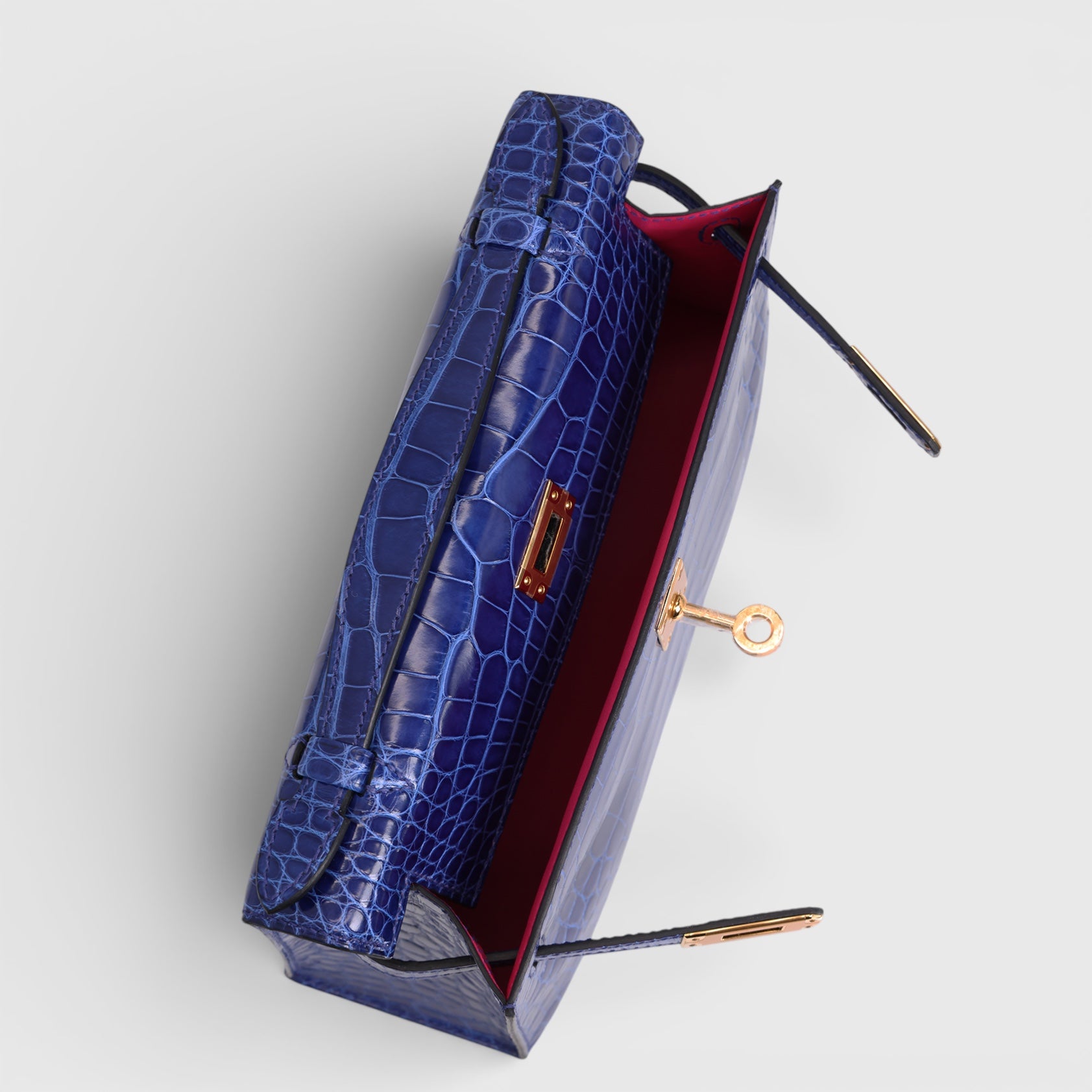 Hermès Kelly Pochette Alligator Blue Electric Gold Hardware