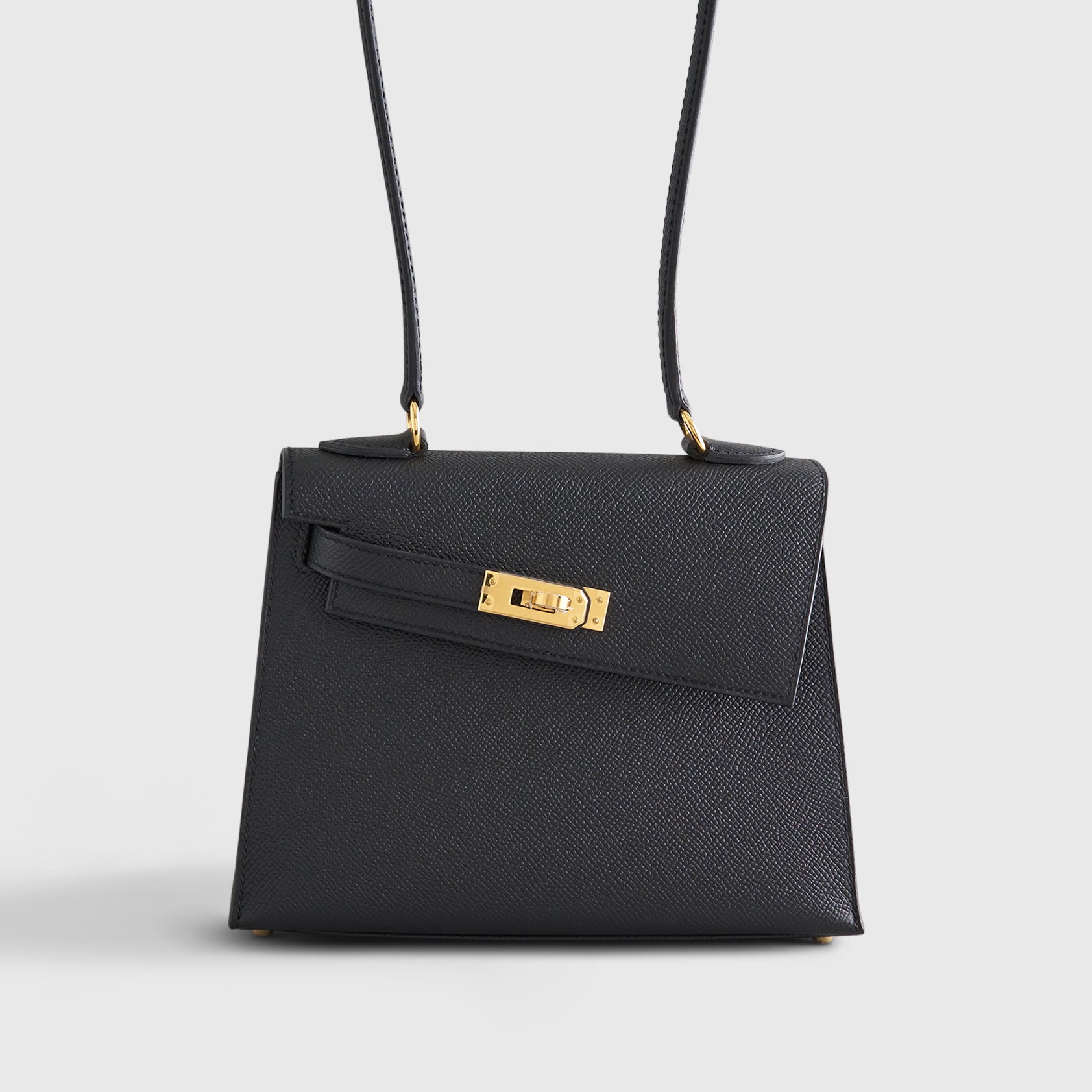 Hermès Kelly en Desordre 20 Epsom Sellier Black Gold Hardware