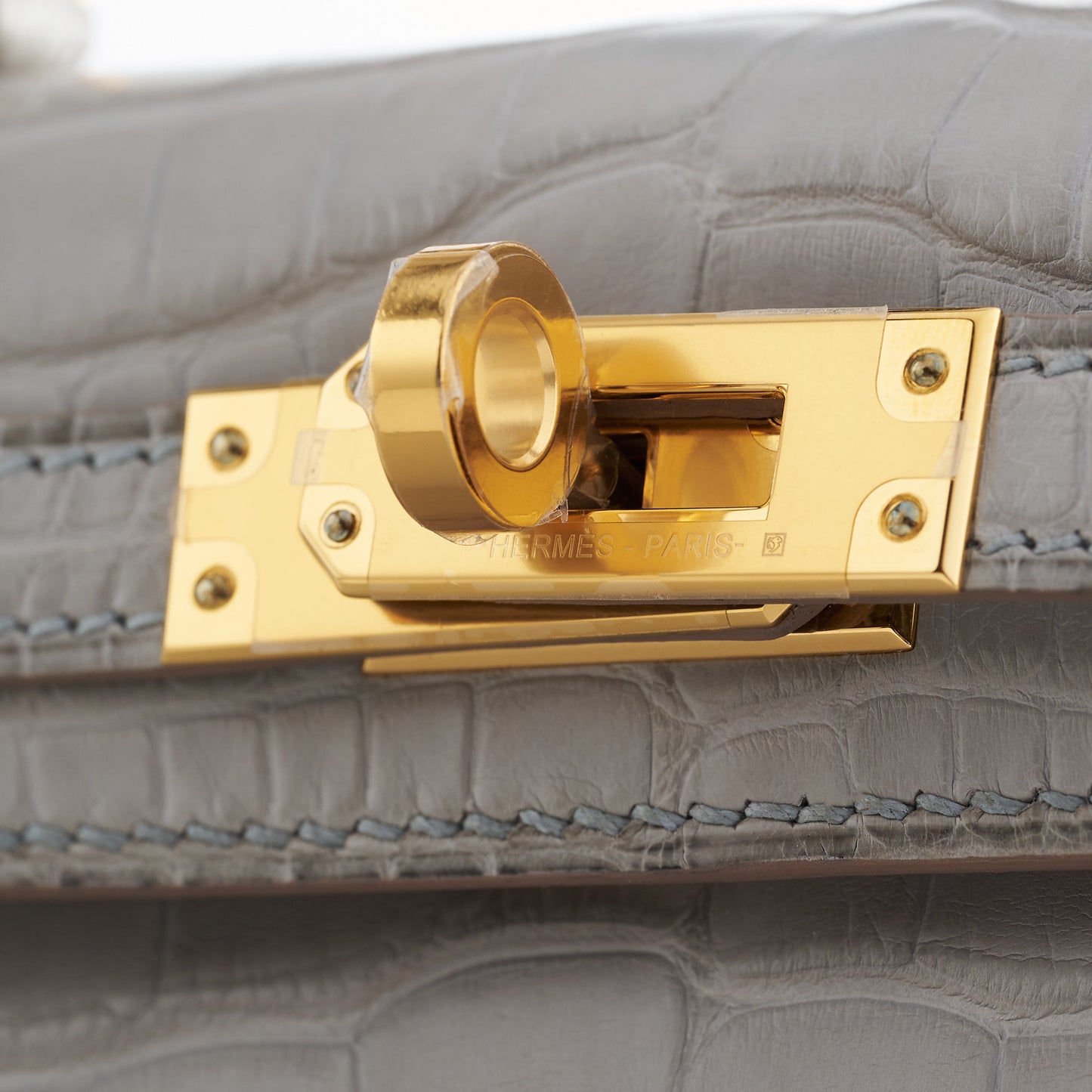 Hermès Kelly Mini Croc Gris Perle Gold Hardware