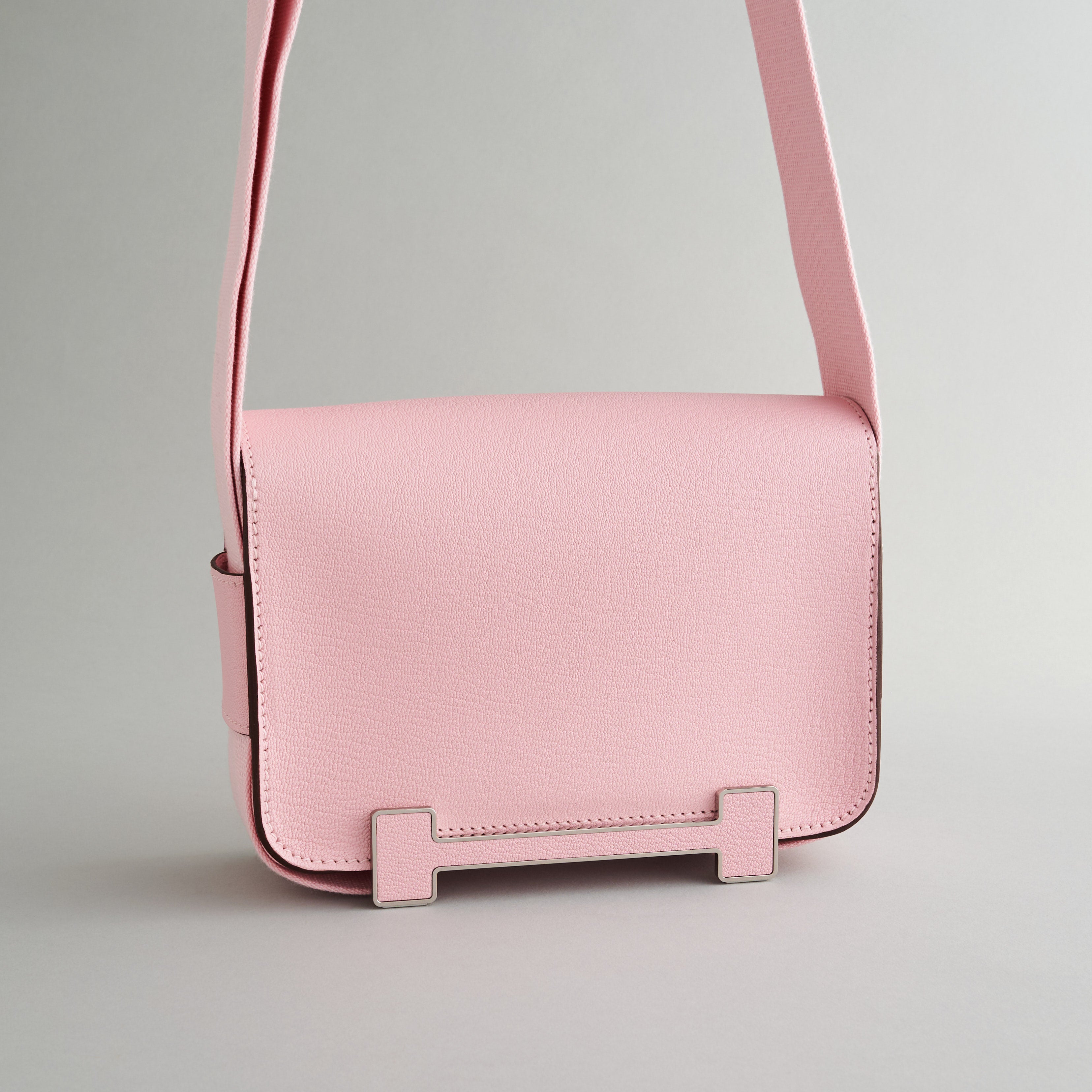 Hermès Geta Bag Chevre Rose Sakura Palladium Hardware