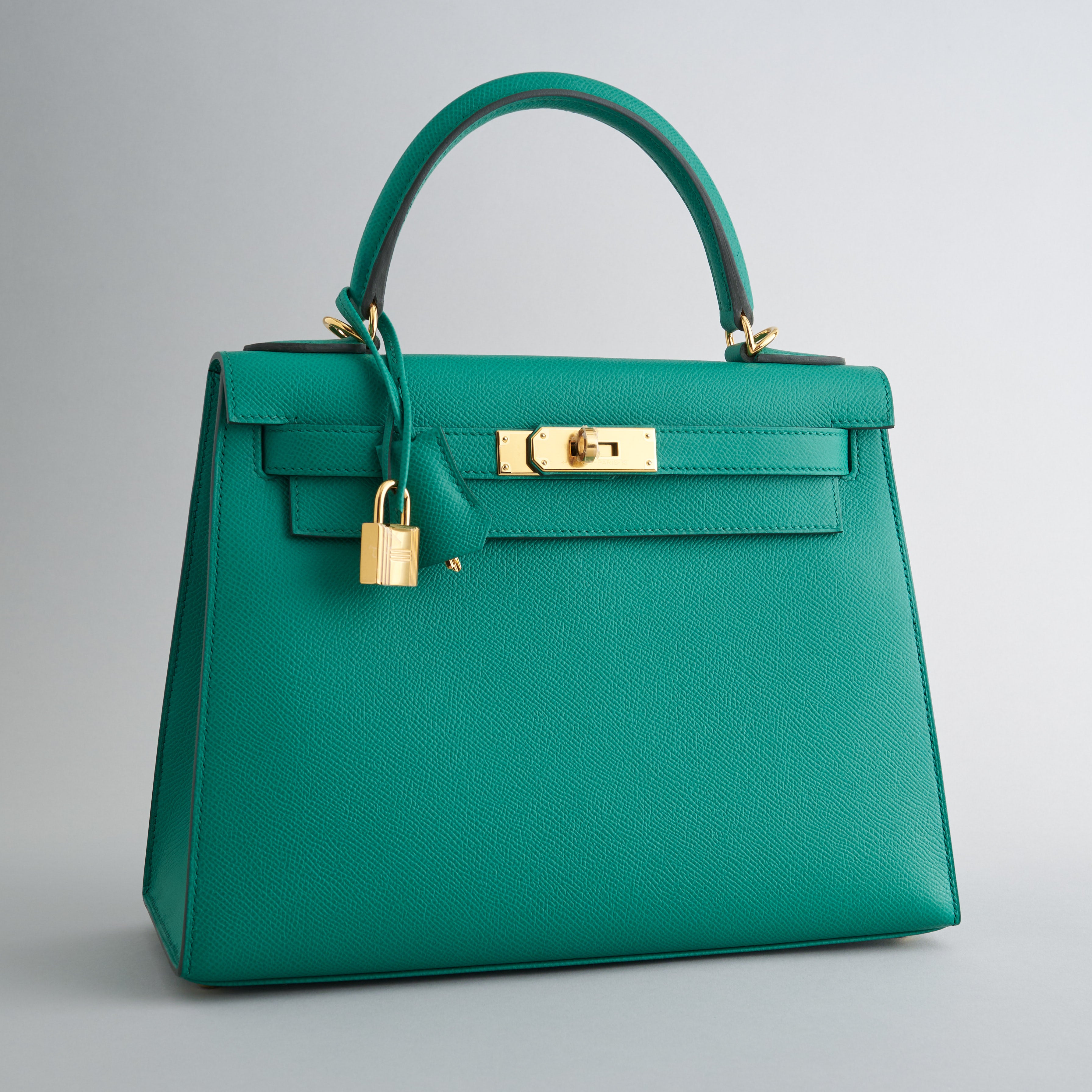 Hermès Kelly 28 Epsom Vert Jade Sellier Gold Hardware
