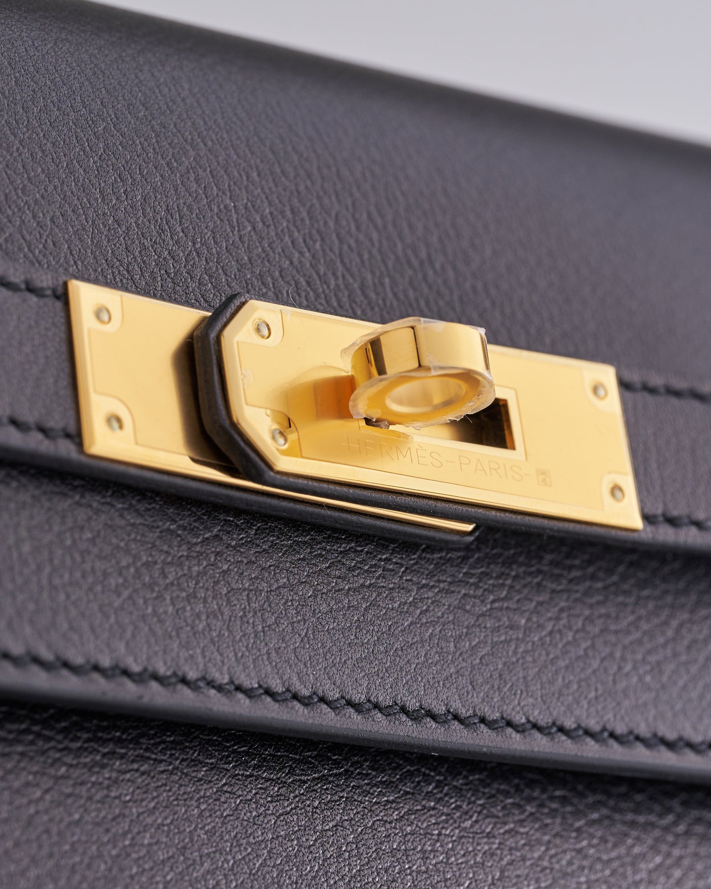 Hermès Kelly Depeches 25 Evercolor Black Gold Hardware