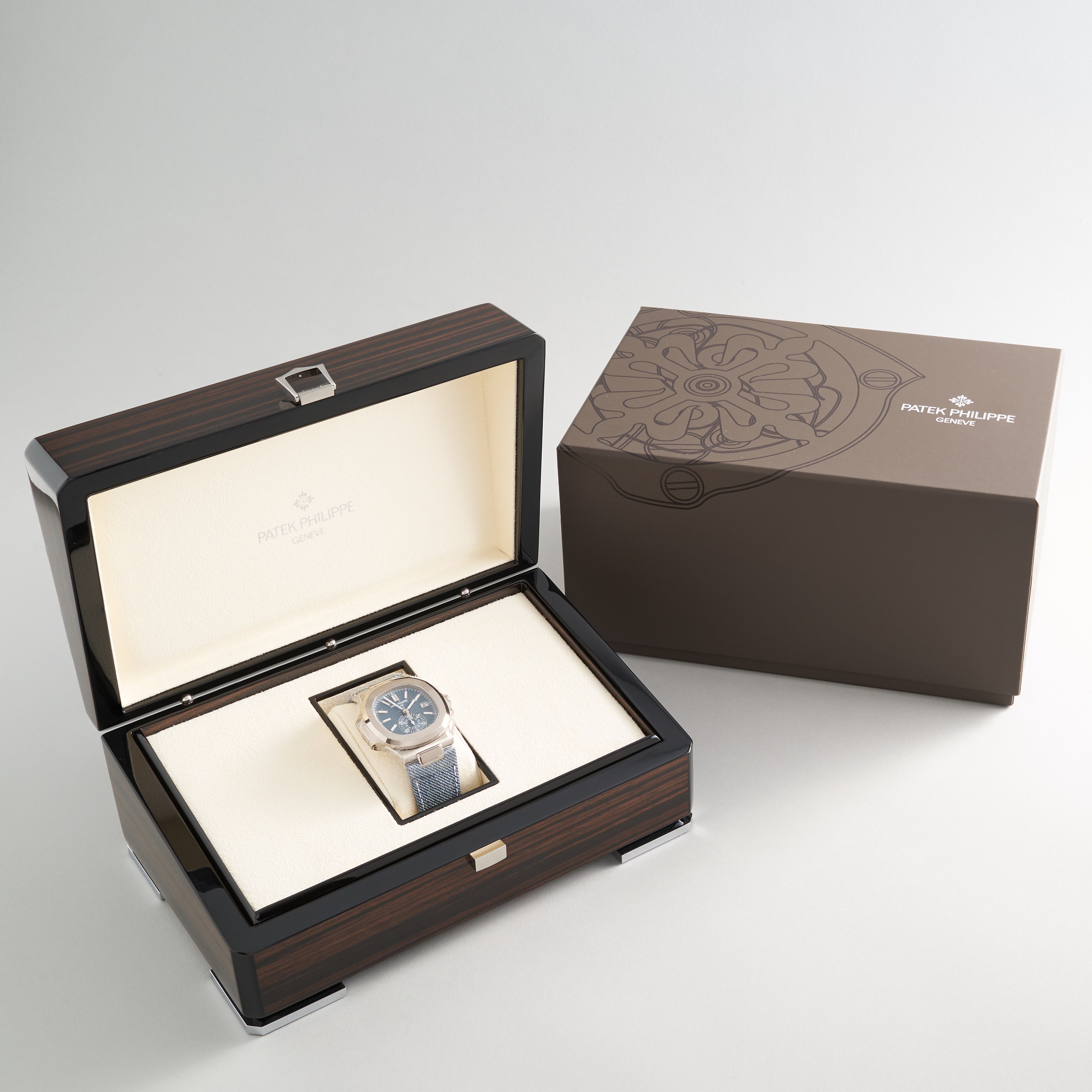 Patek Philippe Nautilus 5980/60G-001 Opaline Blue Gray