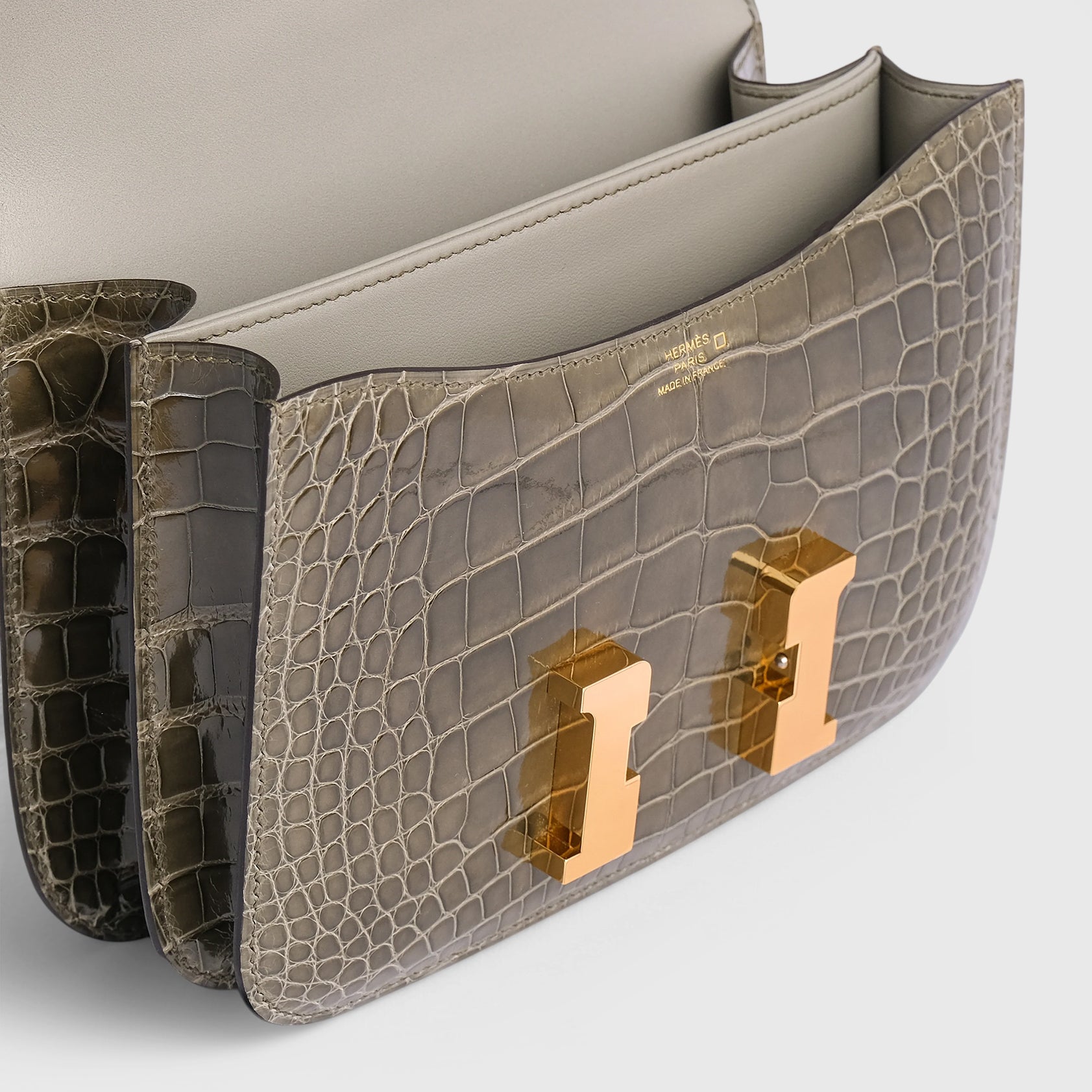 Hermès Constance Alligator Gris Tourterelle/ Gris Elephant Shiny Gold Hardware - eliteUSA 