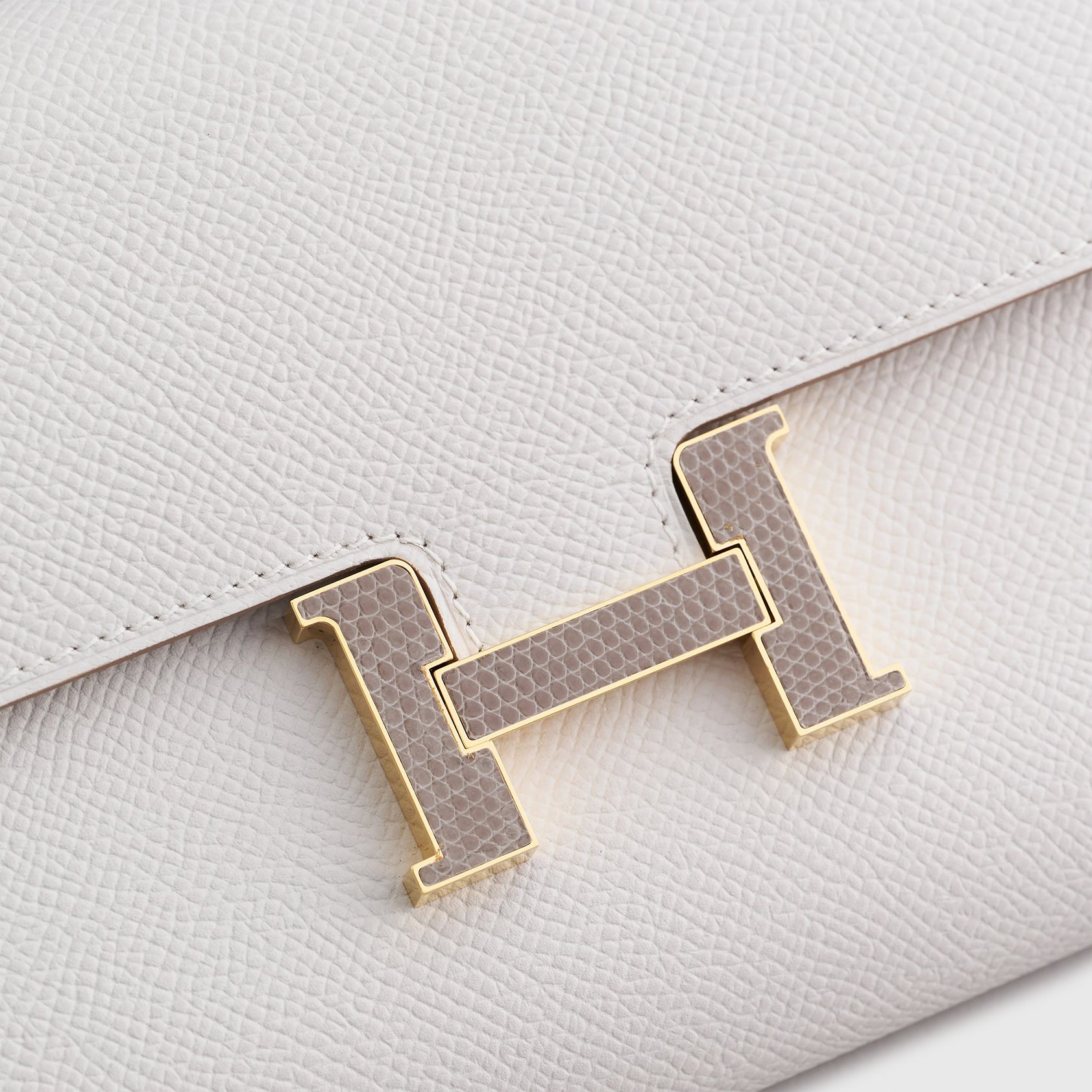 Hermès Constance Long To Go Wallet 20 Epsom, Lizard Gris Pale/Gris Tourterelle Gold Hardware