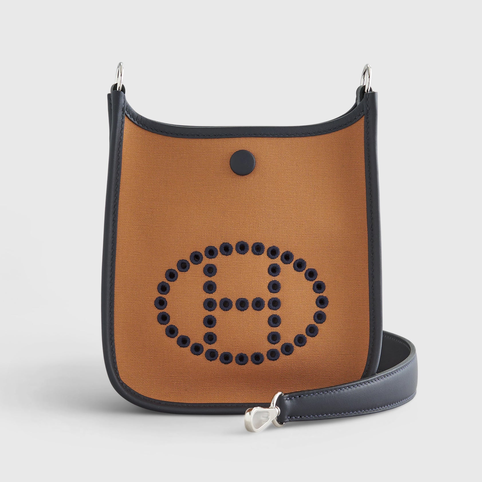 Hermès Evelyne Mini Toila, Swift Dune/Cassis/Caban Palladium Hardware
