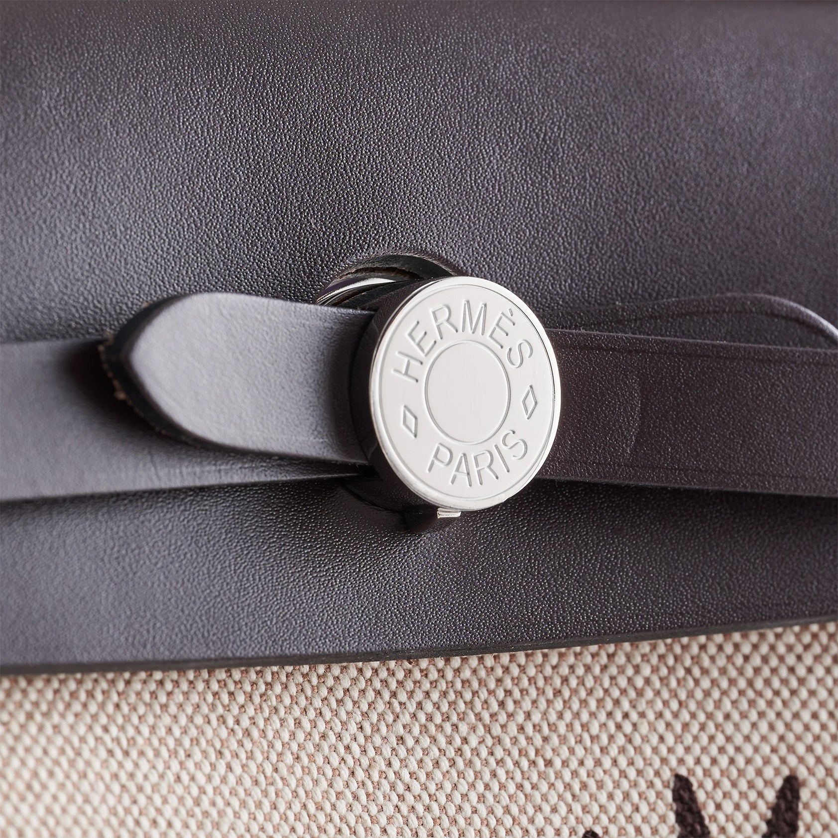 Hermès Herbag ZIP 31 Ebene / Ecru Circuit Palladium Hardware - eliteUSA 