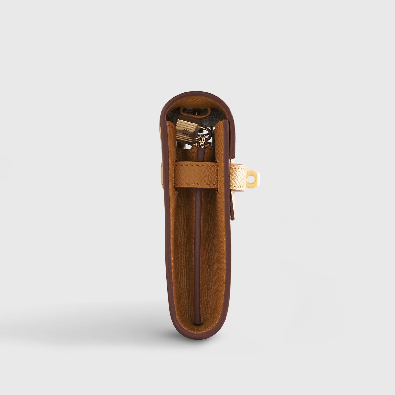 Hermès  Kelly To Go Epsom Sesame Gold Hardware