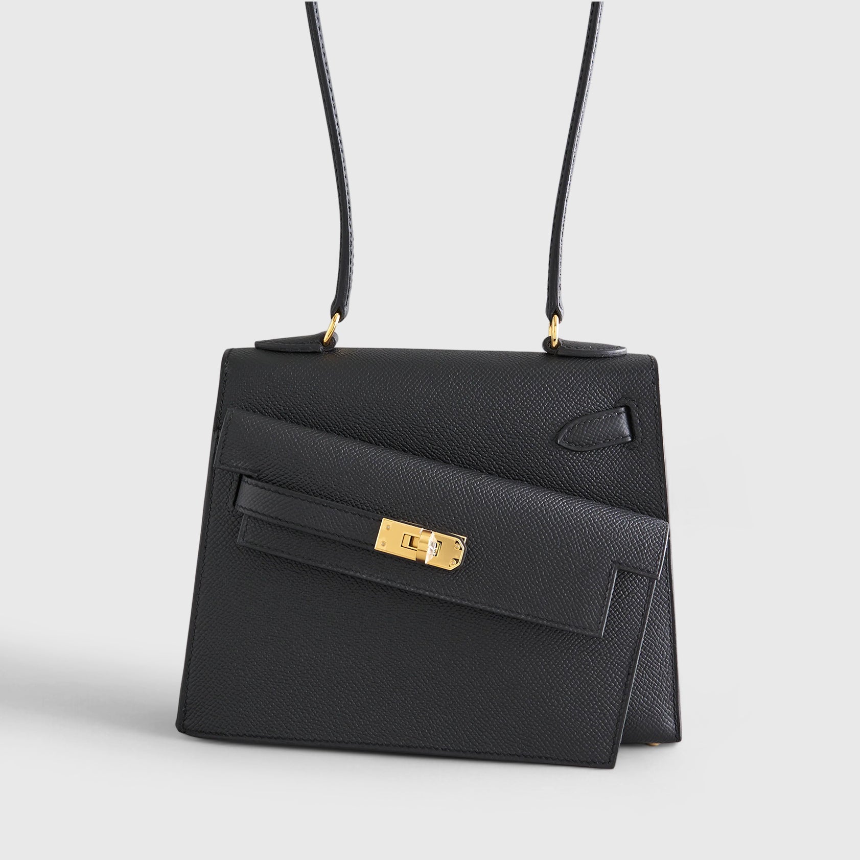Hermès Kelly en Desordre 20 Epsom Sellier Black Gold Hardware