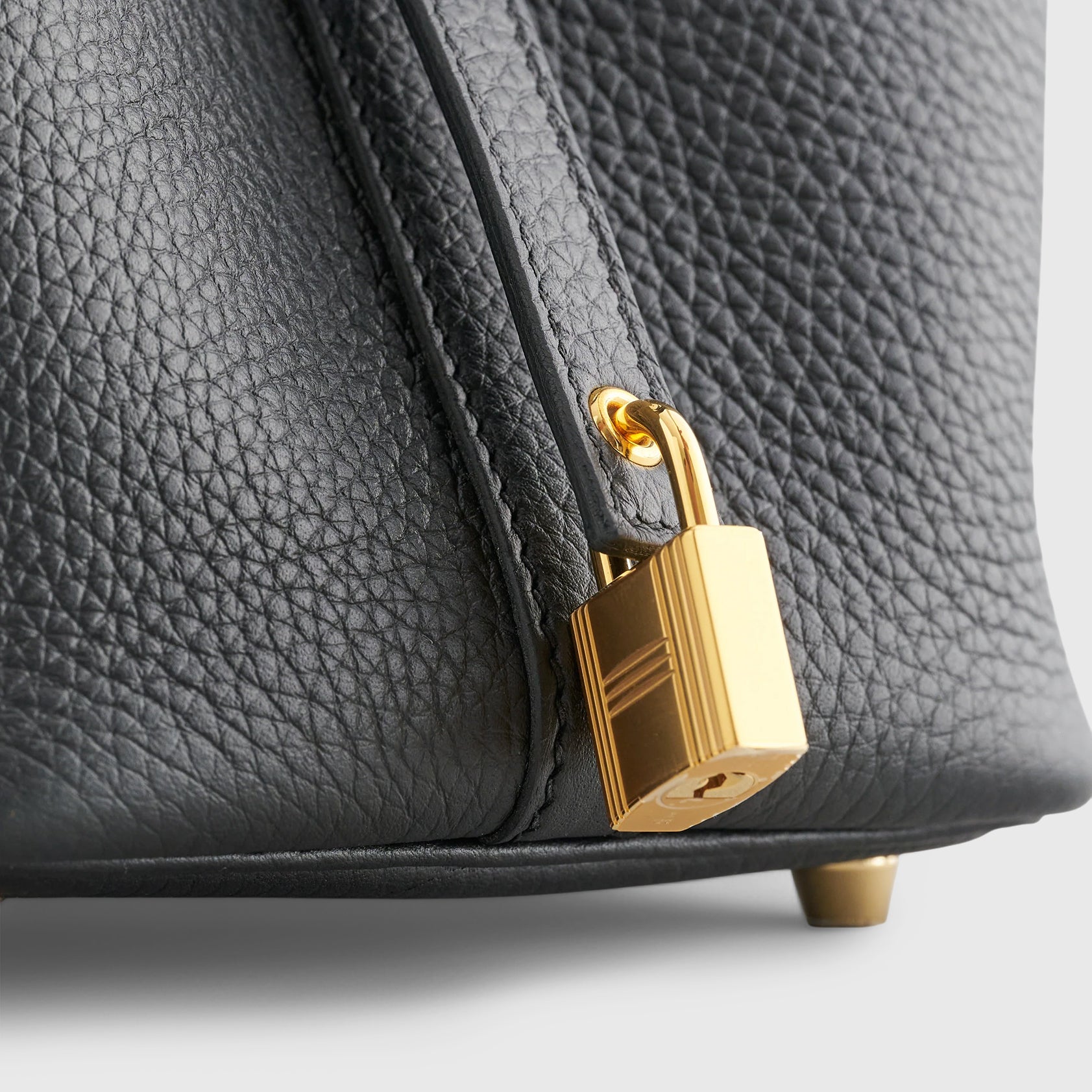Hermès Picotin 18 Clemence Black Gold Hardware - eliteUSA 