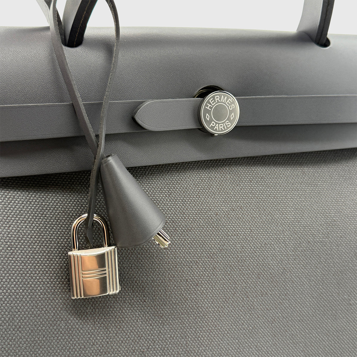 Hermès Herbag Zip 31 Canvas, Vache Hunter Ardoise Palladium Hardware