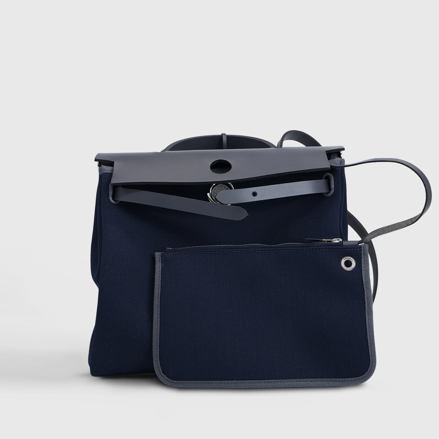 Hermès Herbag 31 Toile Blue Marine/Ardoise Palladium Hardware Retourne