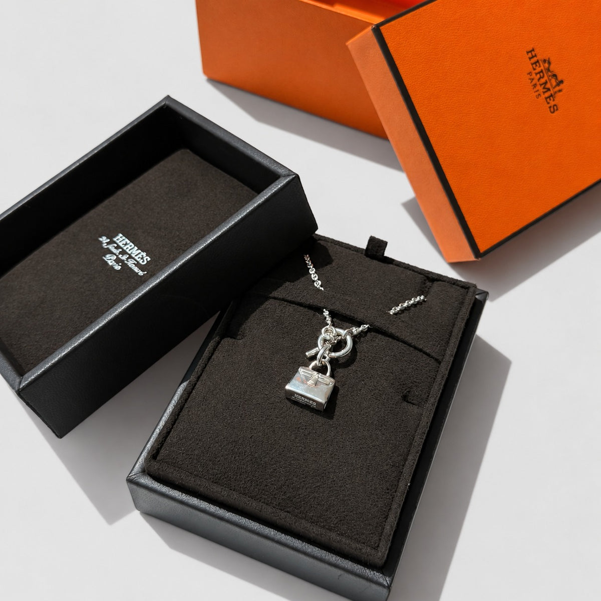 Hermès Kelly Bag Necklace